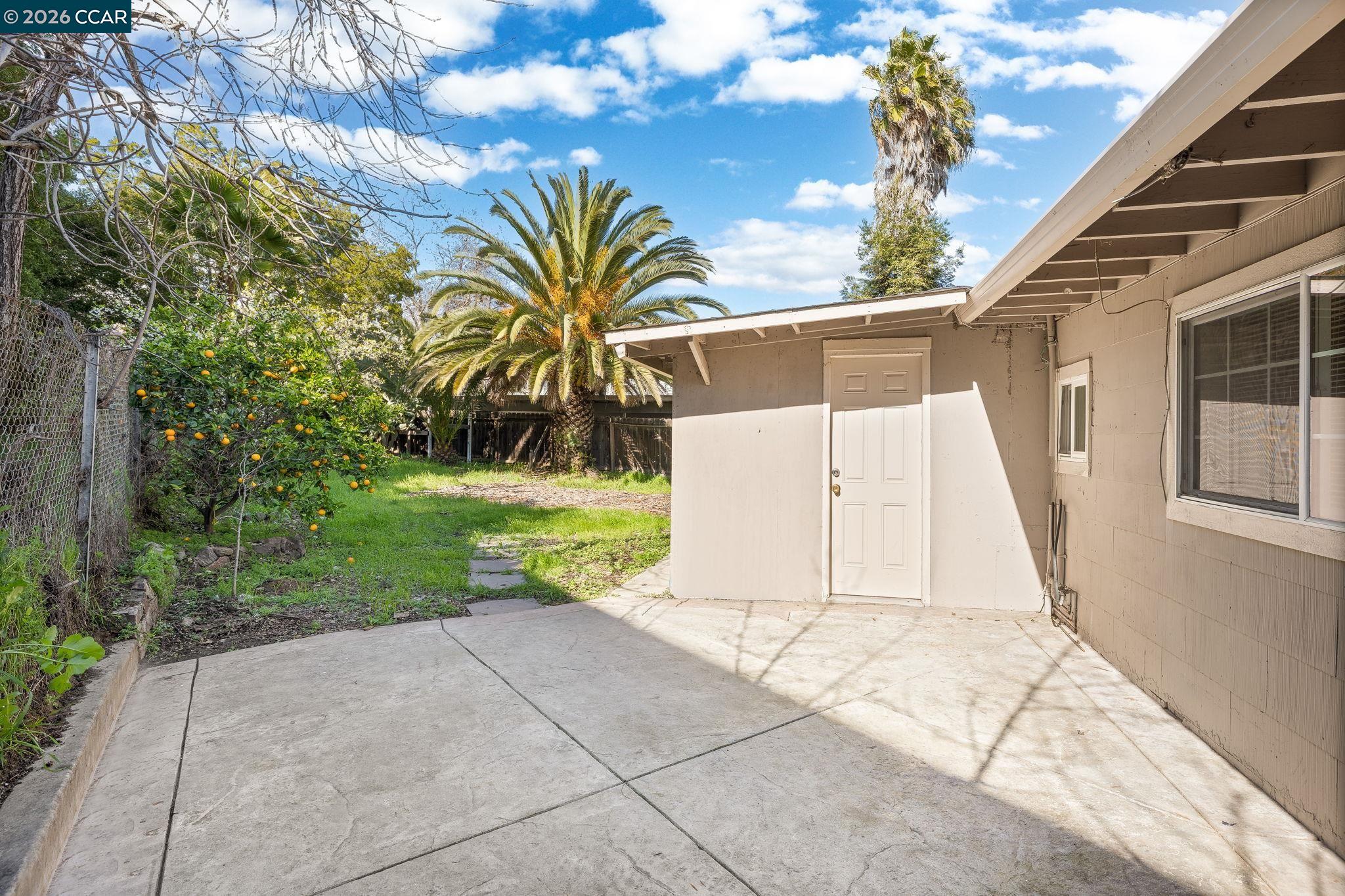 Detail Gallery Image 44 of 46 For 4820 Blum Rd, Martinez,  CA 94553 - 5 Beds | 2/1 Baths