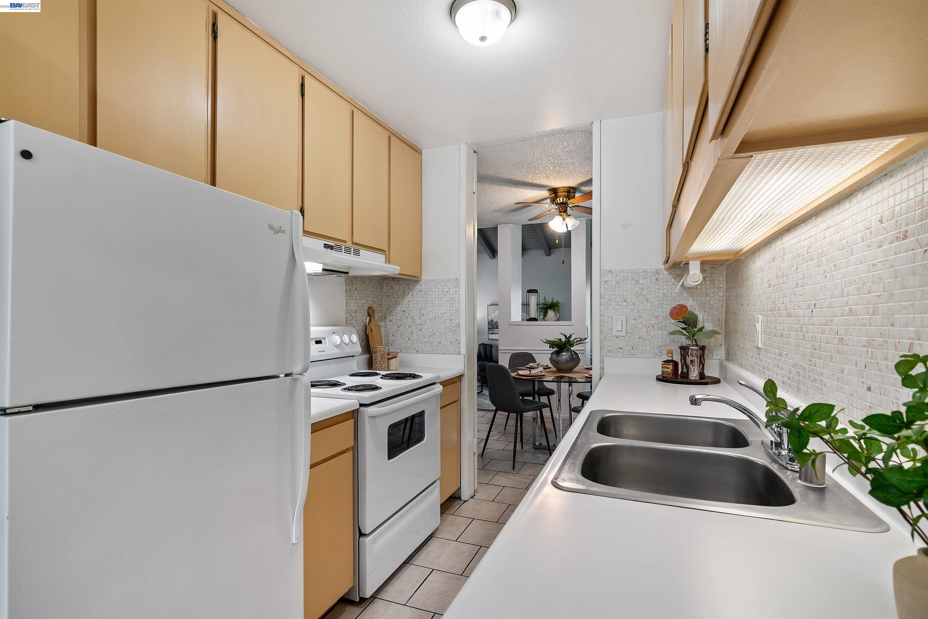 Photo #11: 41124807 Listing: Photo #11