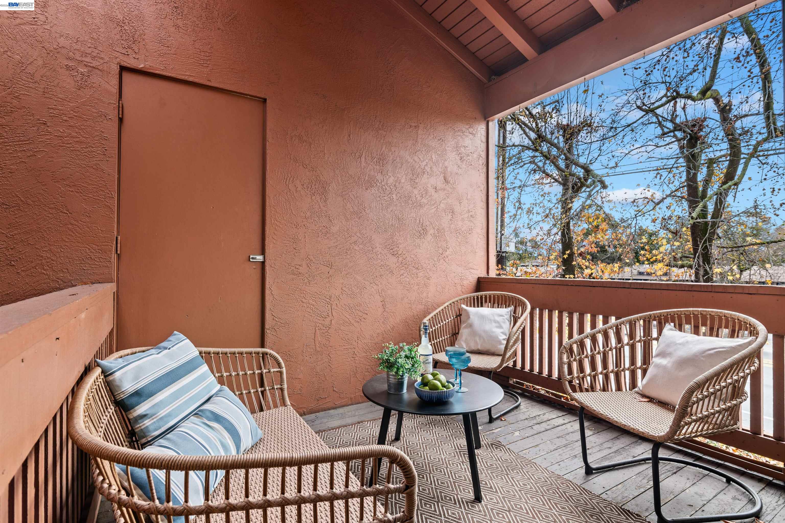 Photo #4: 41124807 Listing: Photo #4