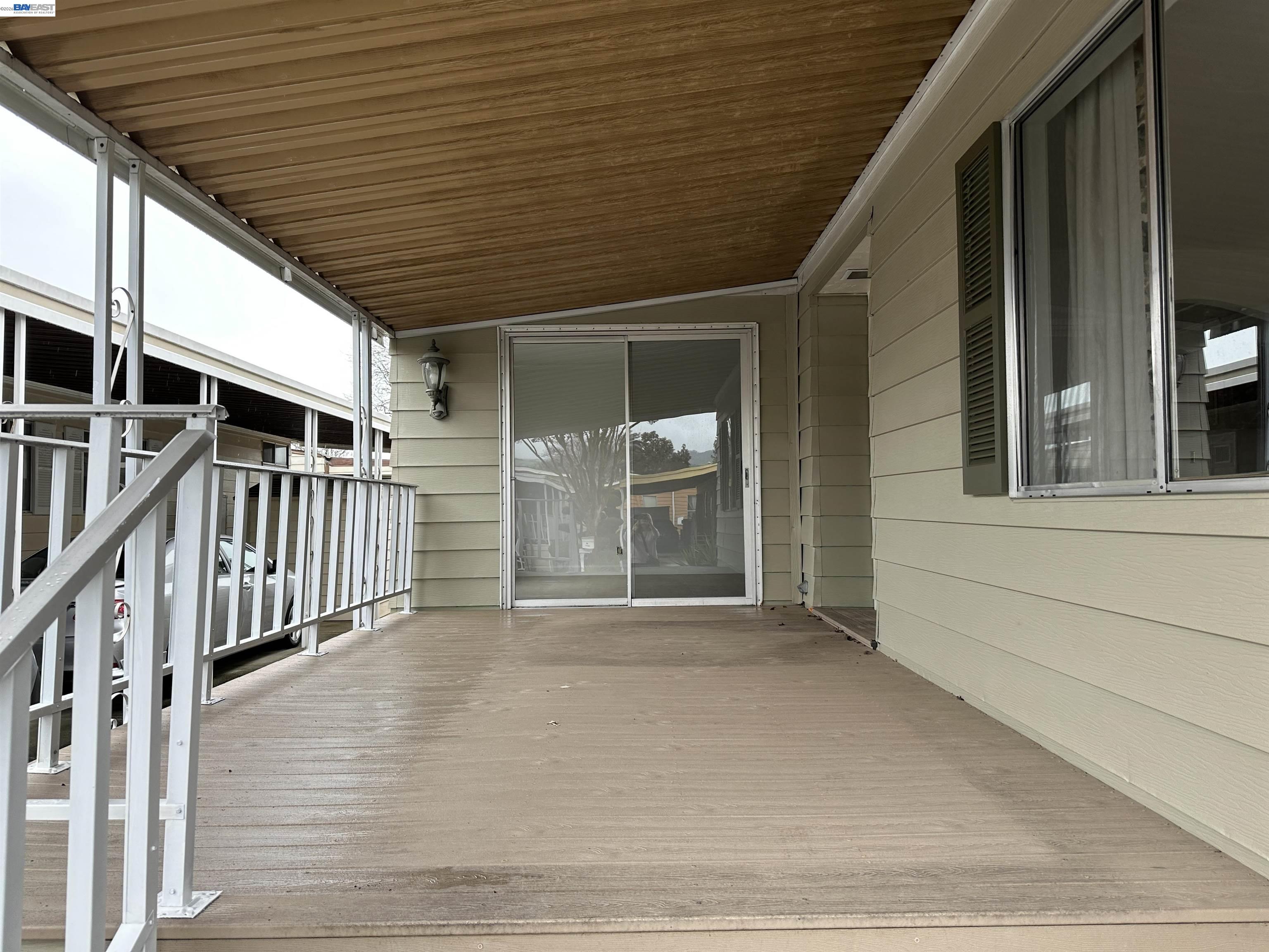 Detail Gallery Image 3 of 28 For 29273 Nantucket Way, Hayward,  CA 94544 - 2 Beds | 2 Baths