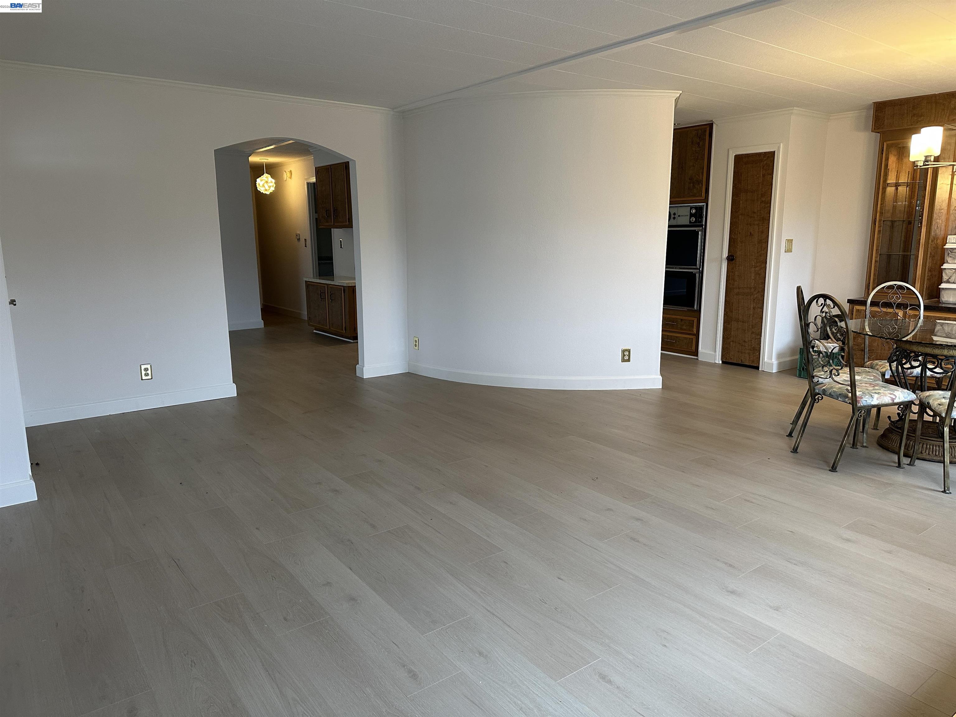 Detail Gallery Image 5 of 28 For 29273 Nantucket Way, Hayward,  CA 94544 - 2 Beds | 2 Baths