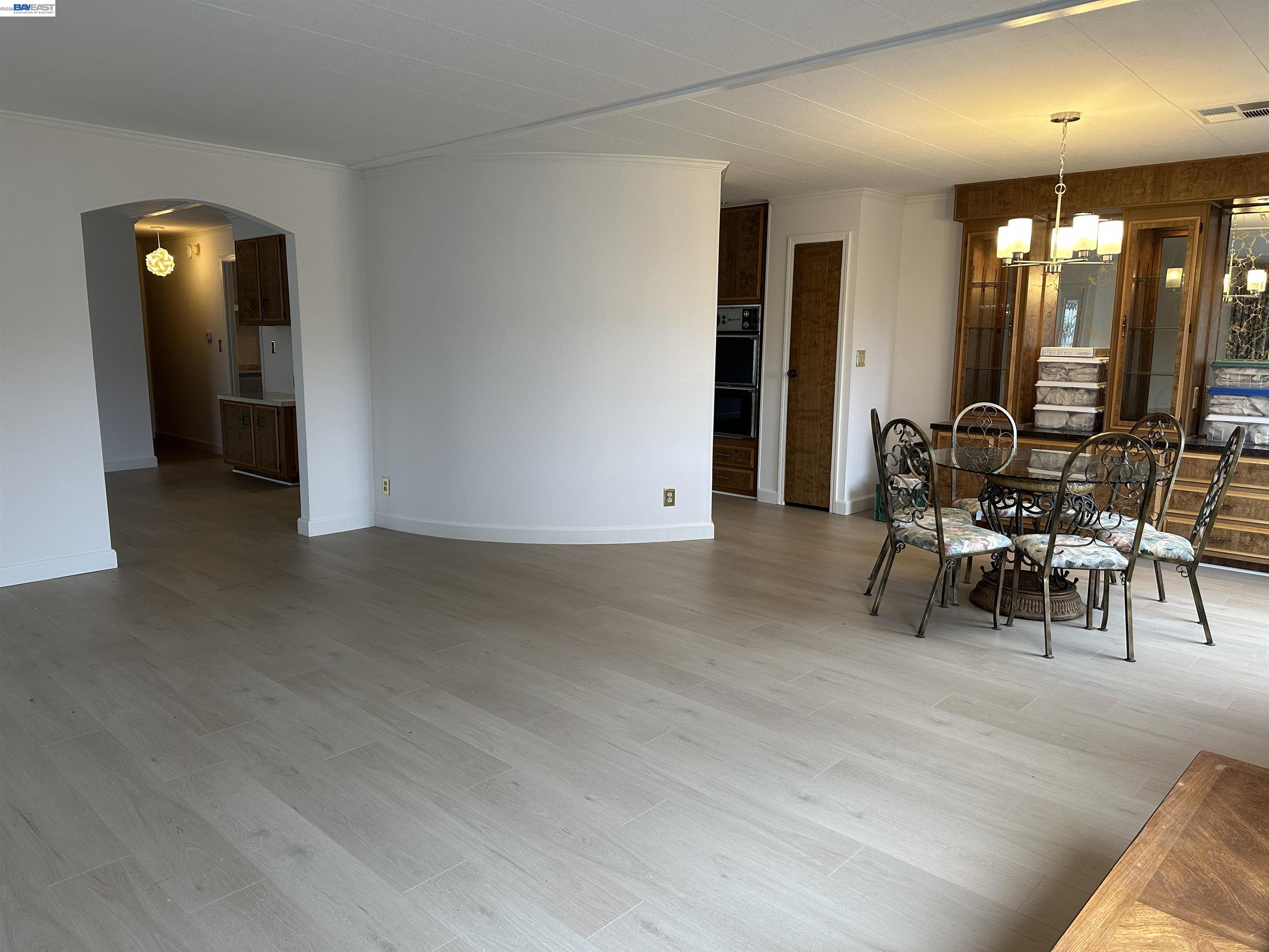 Detail Gallery Image 8 of 28 For 29273 Nantucket Way, Hayward,  CA 94544 - 2 Beds | 2 Baths