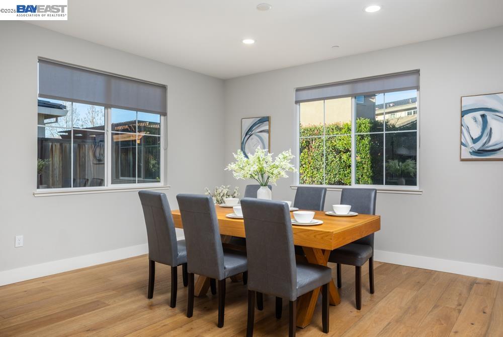 Detail Gallery Image 5 of 33 For 436 Wayland Loop, Livermore,  CA 94550 - 5 Beds | 4 Baths