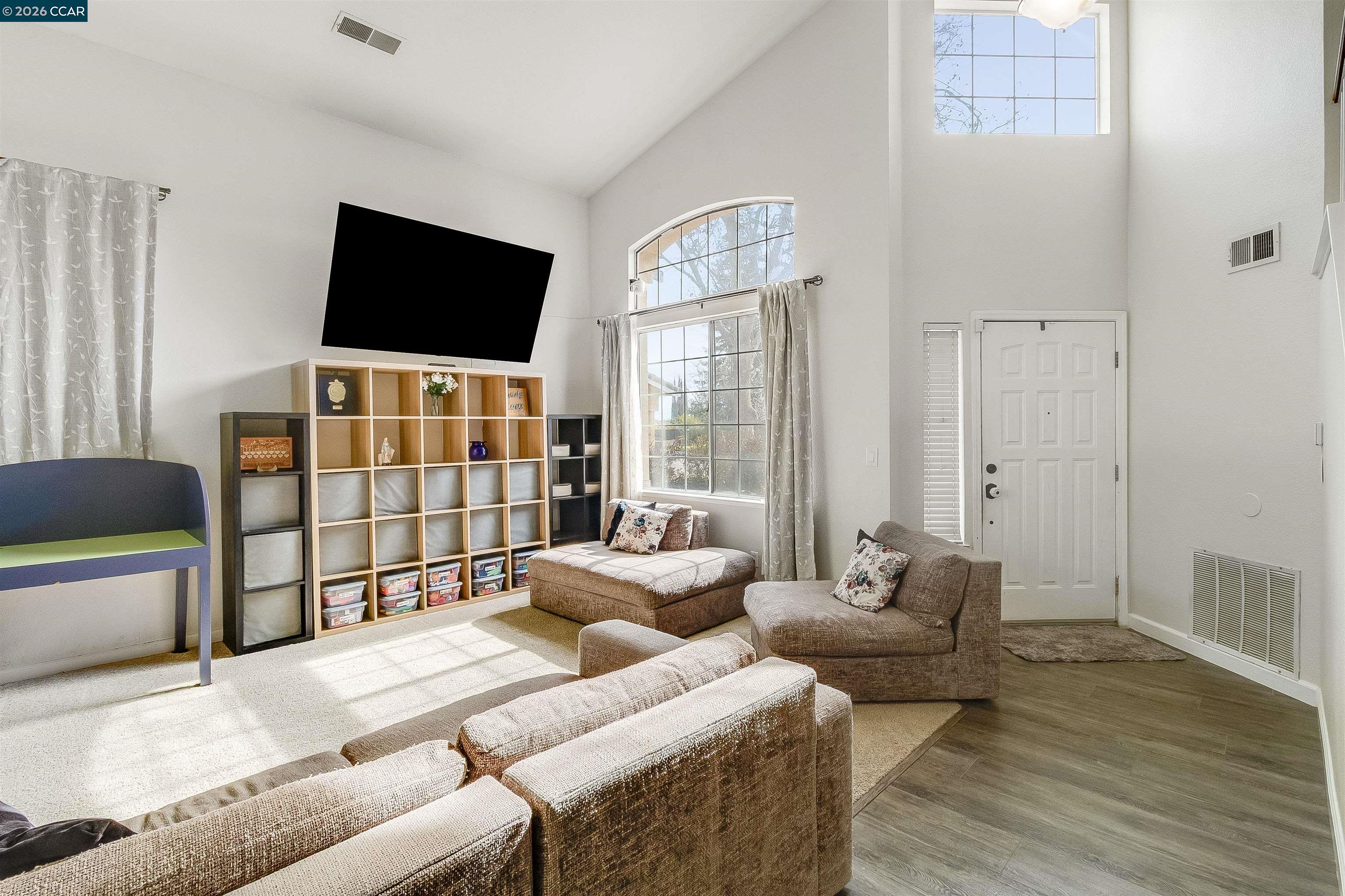 Detail Gallery Image 7 of 45 For 5121 Rodeo Ct, Antioch,  CA 94531 - 3 Beds | 3 Baths