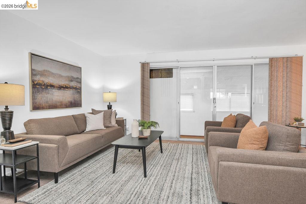 Detail Gallery Image 4 of 36 For 226 S 41st St, Richmond,  CA 94804 - 3 Beds | 1 Baths