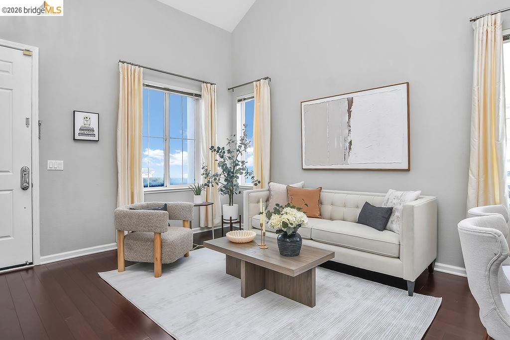 Detail Gallery Image 3 of 19 For 1290 Rachel Way, Vallejo,  CA 94591 - 4 Beds | 2/1 Baths