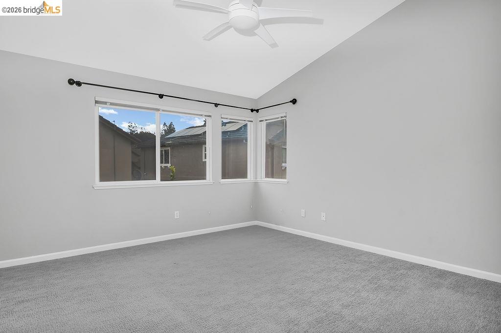 Detail Gallery Image 10 of 19 For 1290 Rachel Way, Vallejo,  CA 94591 - 4 Beds | 2/1 Baths