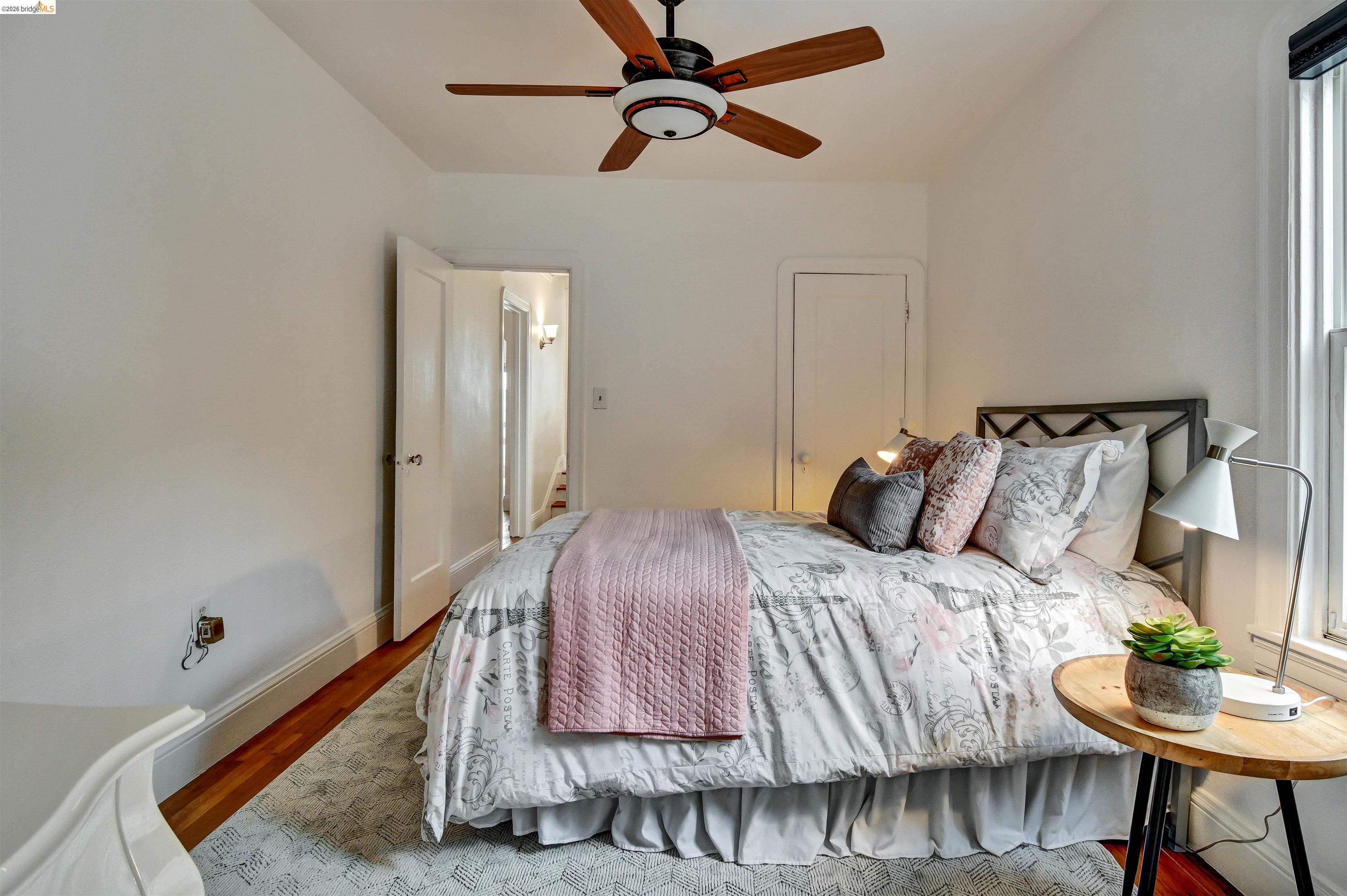 Detail Gallery Image 19 of 32 For 6236 Laird Ave, Oakland,  CA 94605 - 2 Beds | 1 Baths