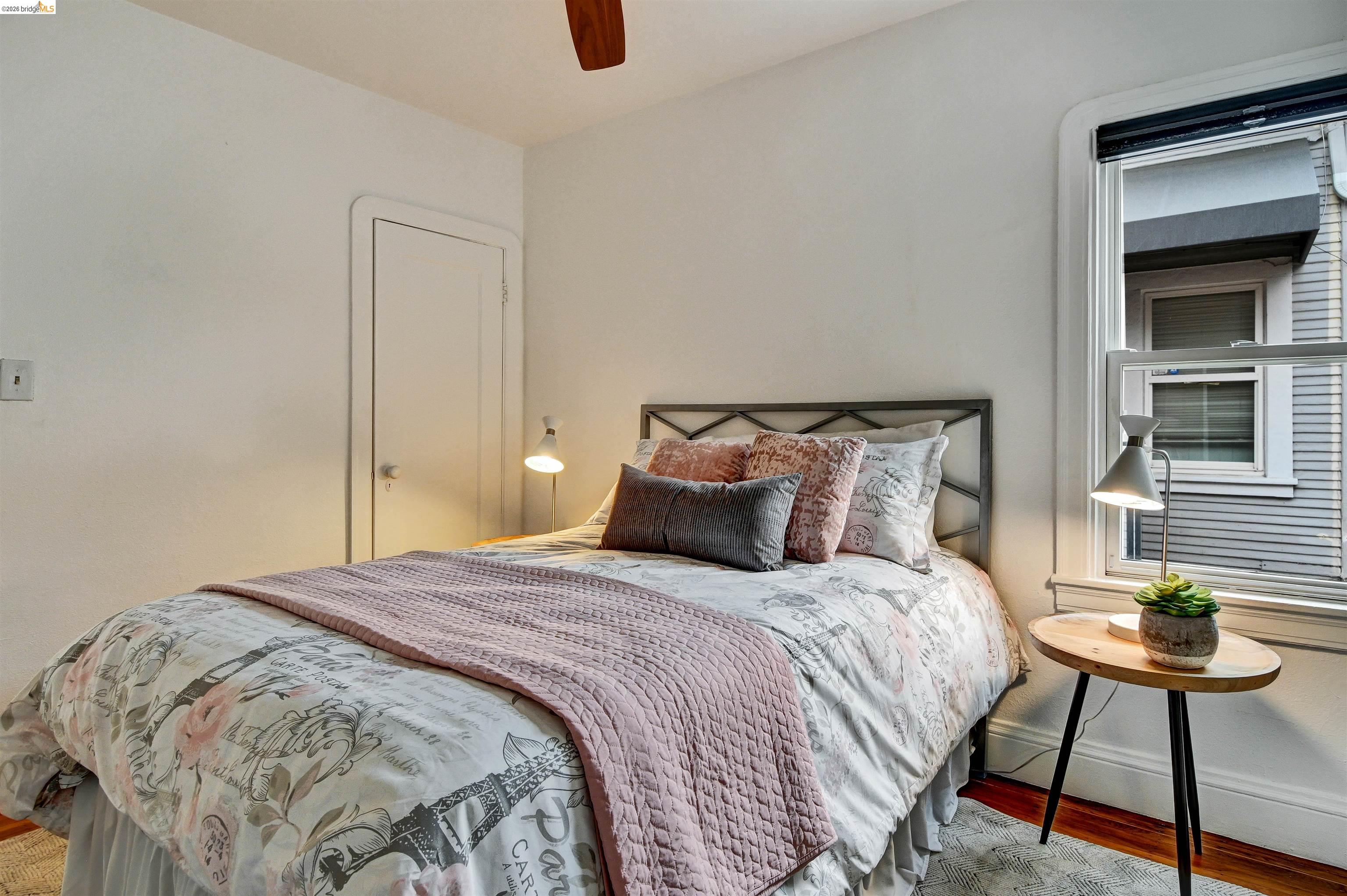 Detail Gallery Image 20 of 32 For 6236 Laird Ave, Oakland,  CA 94605 - 2 Beds | 1 Baths