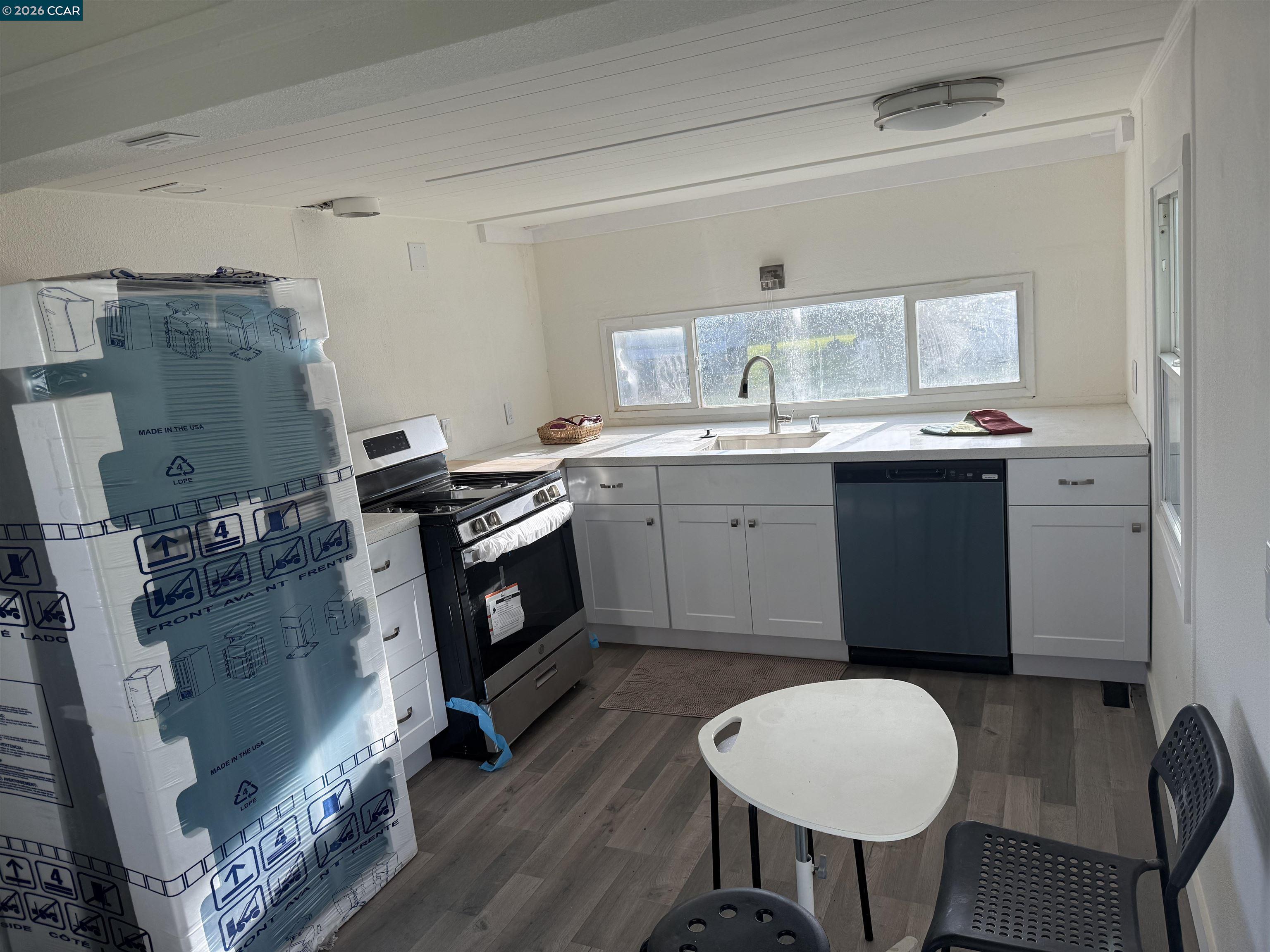 Detail Gallery Image 5 of 17 For 3505 Gateway Rd, 13m,  Bethel Island,  CA 94511 - 1 Beds | 1 Baths