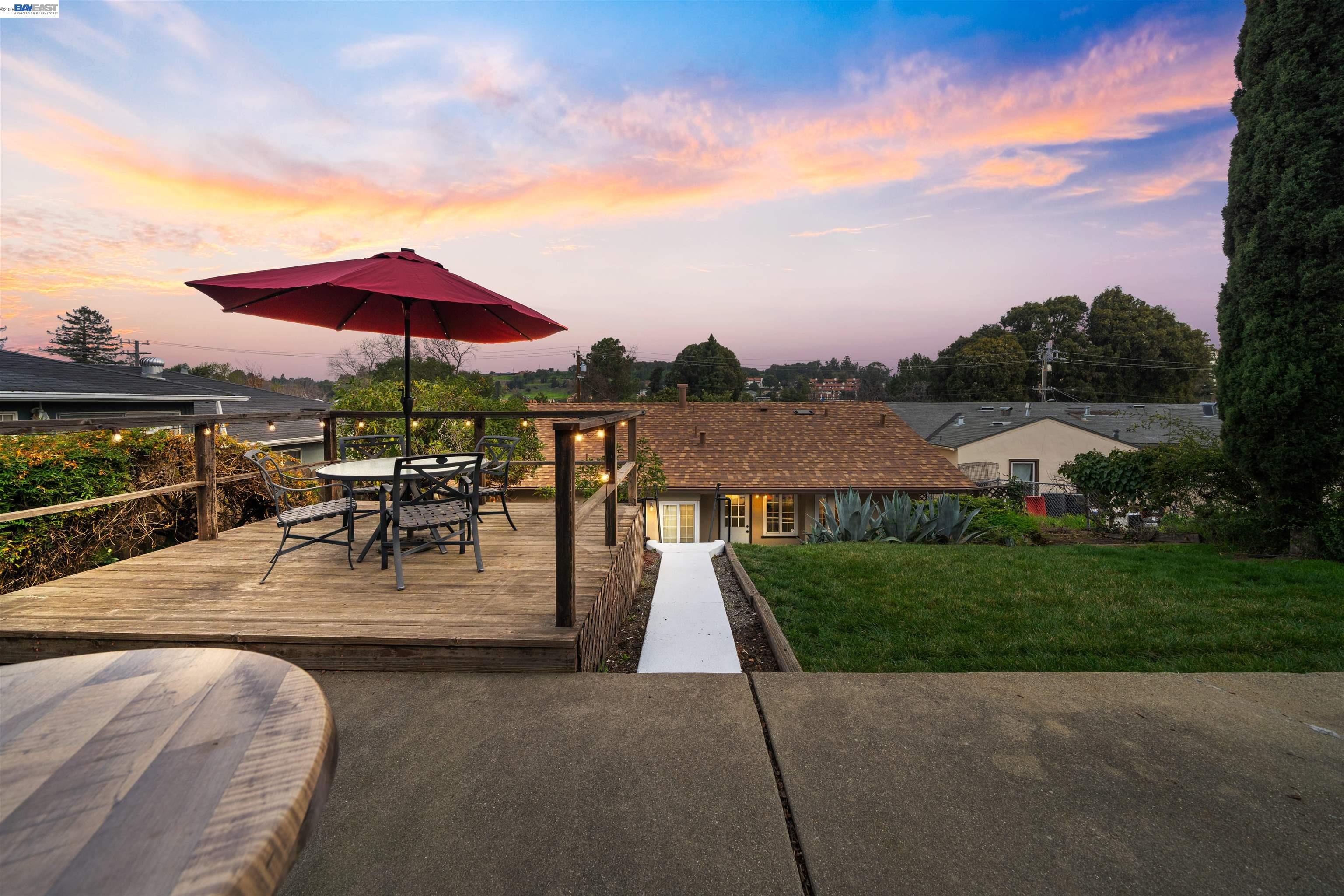 Detail Gallery Image 4 of 28 For 22123 Main St, Hayward,  CA 94541 - 2 Beds | 1 Baths