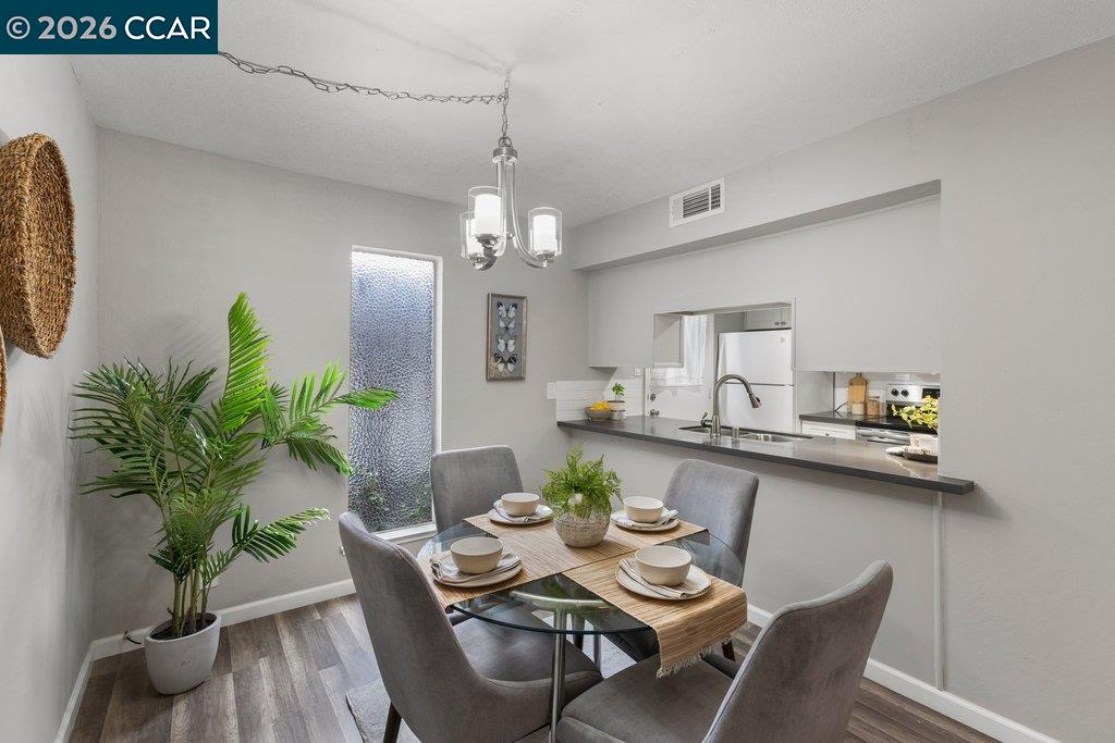 Photo #12: 41124838 Listing: Photo #12