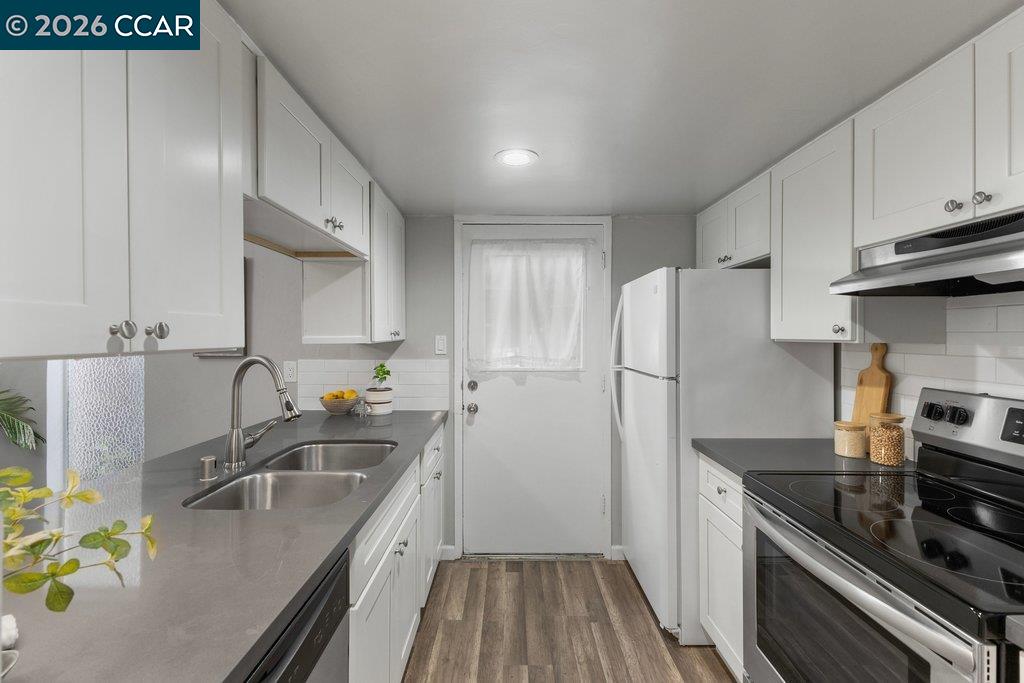 Photo #6: 41124838 Listing: Photo #6