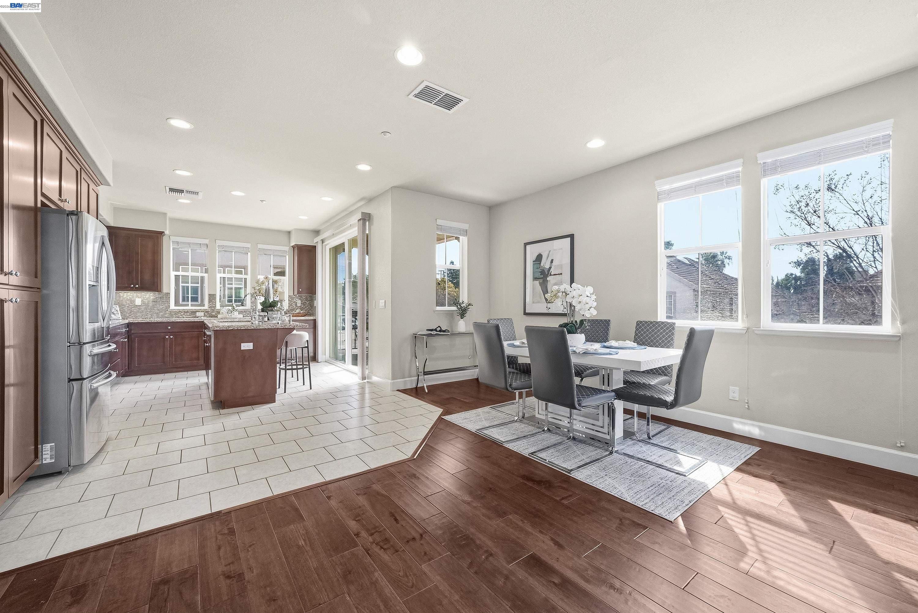 Photo #15: 41124839 Listing: Photo #15