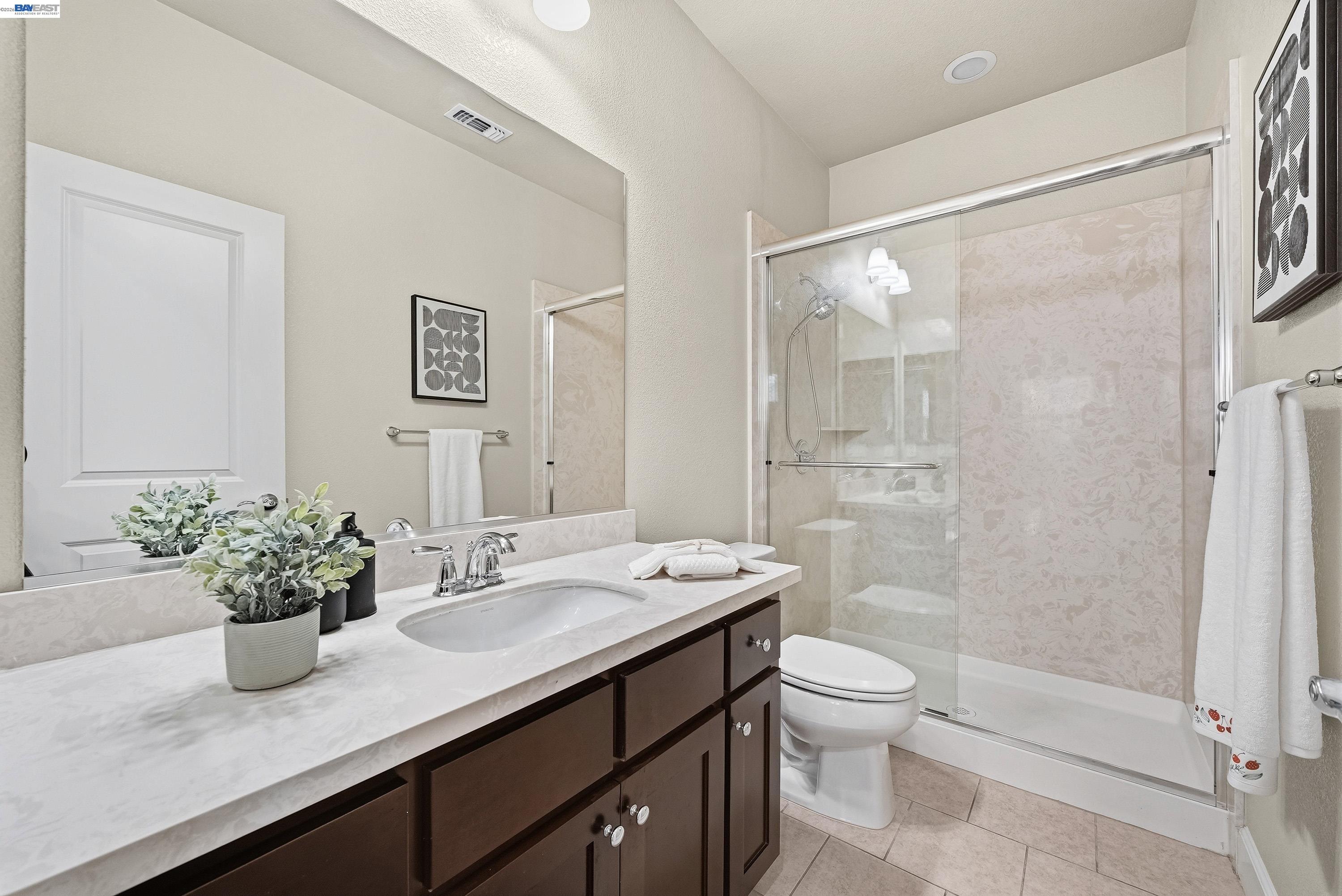 Photo #9: 41124839 Listing: Photo #9