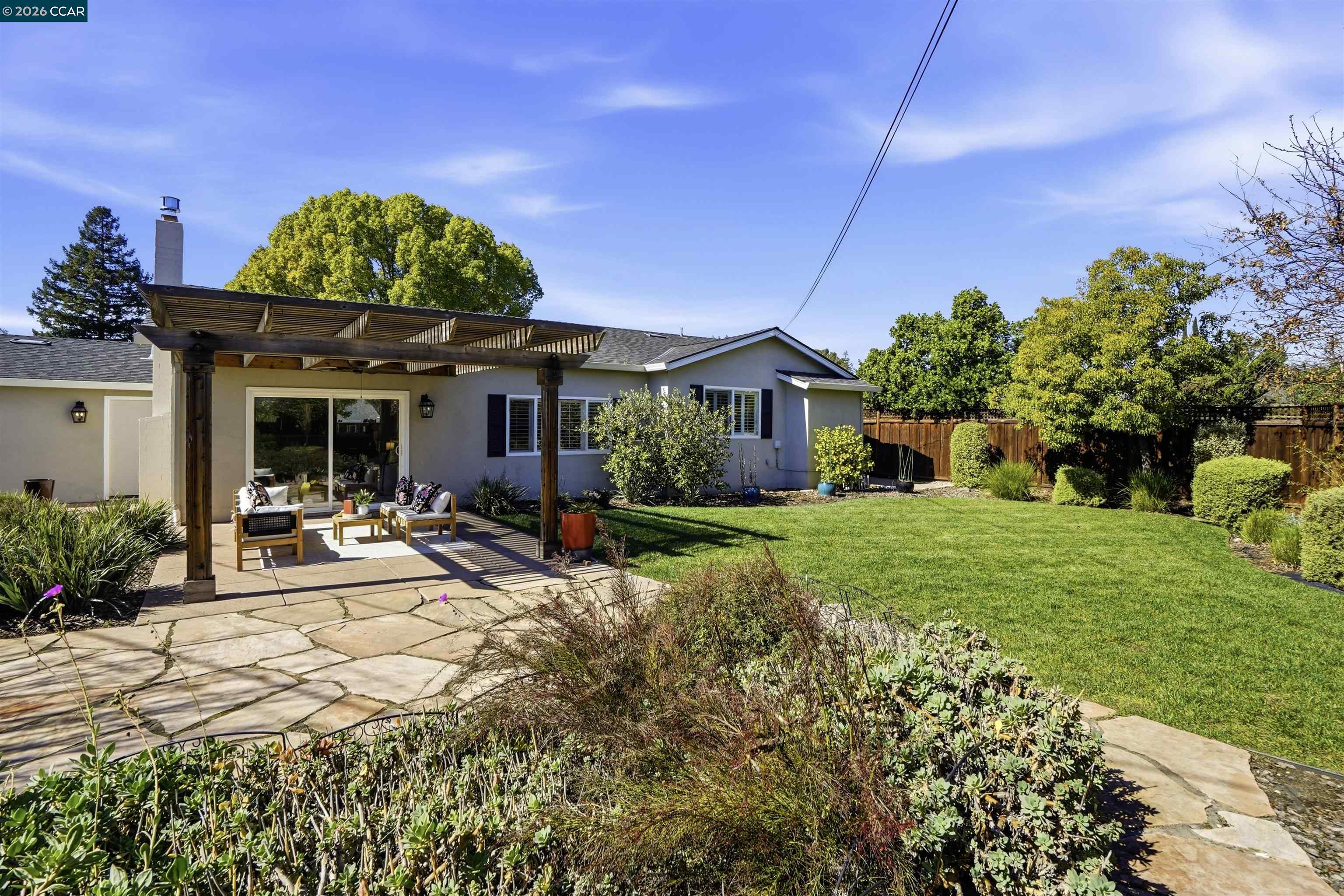 Detail Gallery Image 25 of 27 For 2117 Gill Port Ln., Walnut Creek,  CA 94598 - 4 Beds | 2 Baths