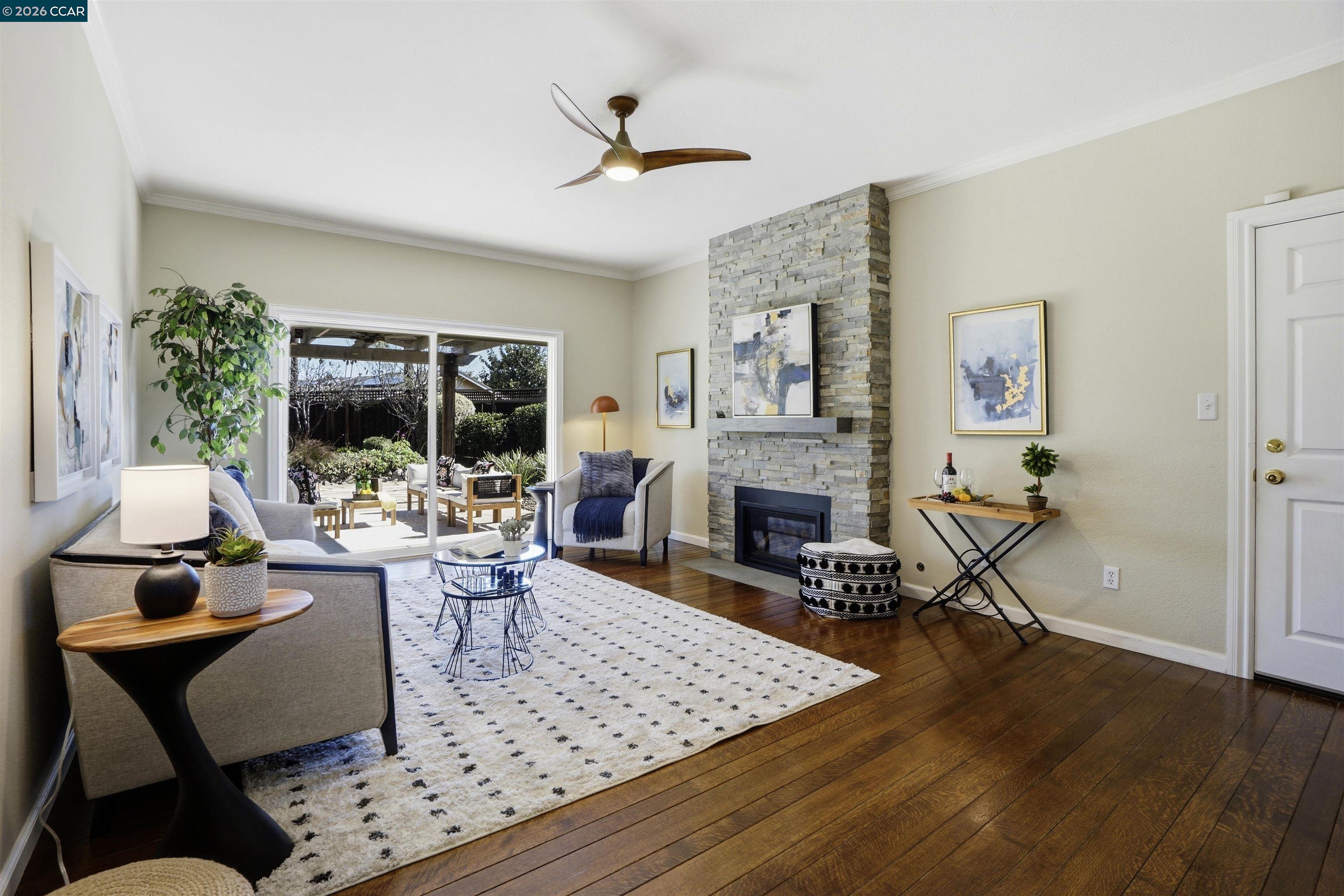 Detail Gallery Image 7 of 27 For 2117 Gill Port Ln., Walnut Creek,  CA 94598 - 4 Beds | 2 Baths