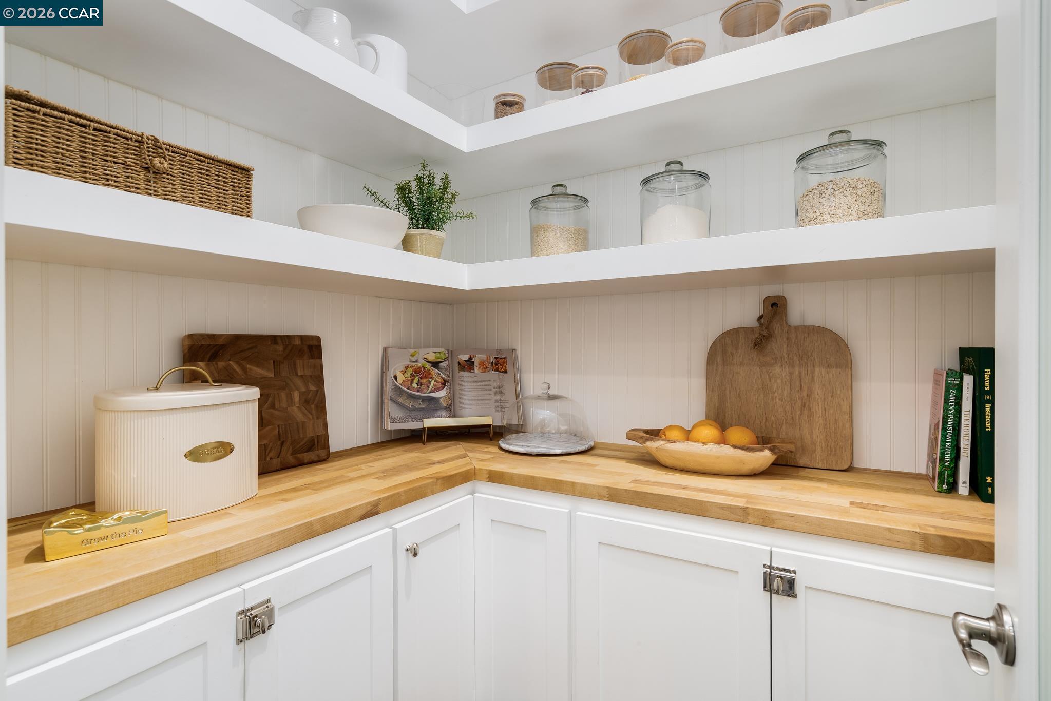 Detail Gallery Image 15 of 45 For 1150 Trumpet Vine Ln, San Ramon,  CA 94582 - 4 Beds | 3/1 Baths