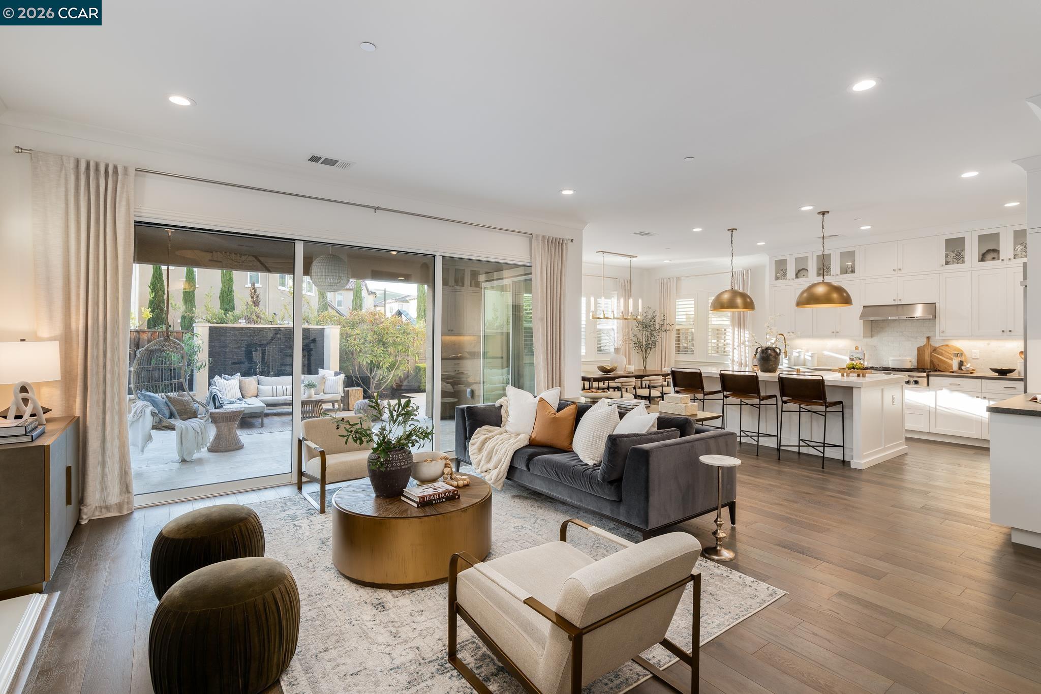 Detail Gallery Image 5 of 45 For 1150 Trumpet Vine Ln, San Ramon,  CA 94582 - 4 Beds | 3/1 Baths