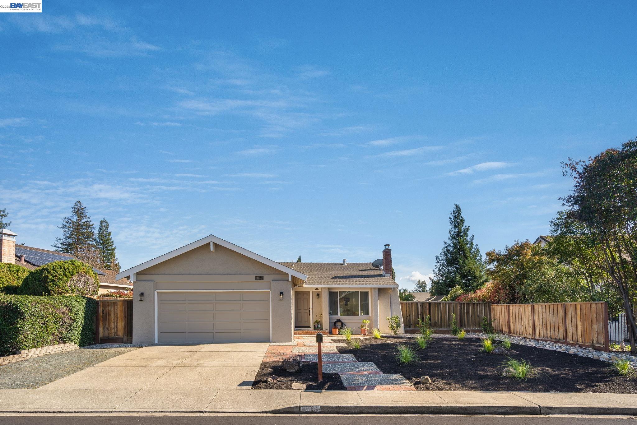 Detail Gallery Image 2 of 42 For 3415 Loreto Drive, San Ramon,  CA 94583 - 3 Beds | 2 Baths