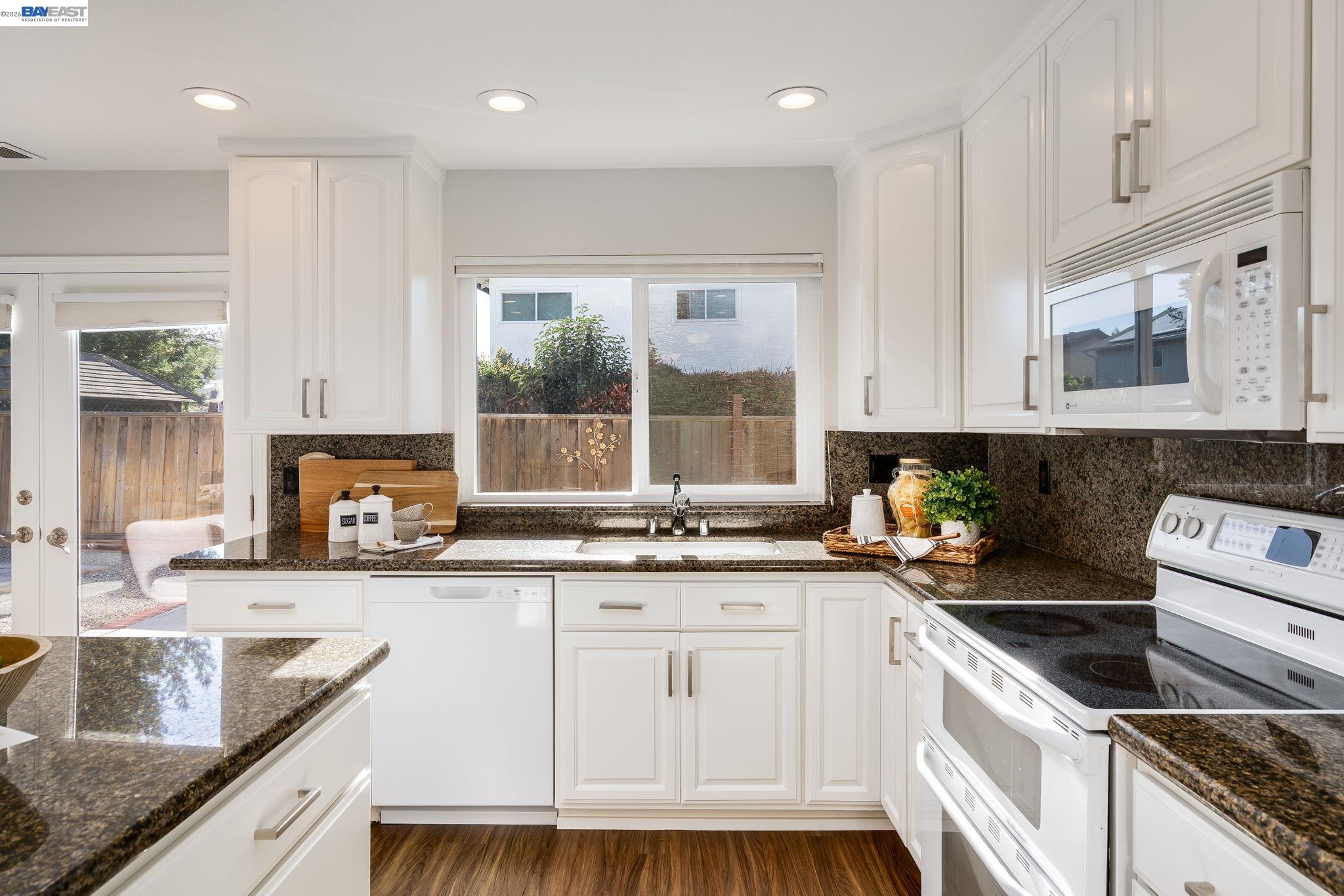 Detail Gallery Image 17 of 41 For 3415 Loreto Drive, San Ramon,  CA 94583 - 3 Beds | 2 Baths