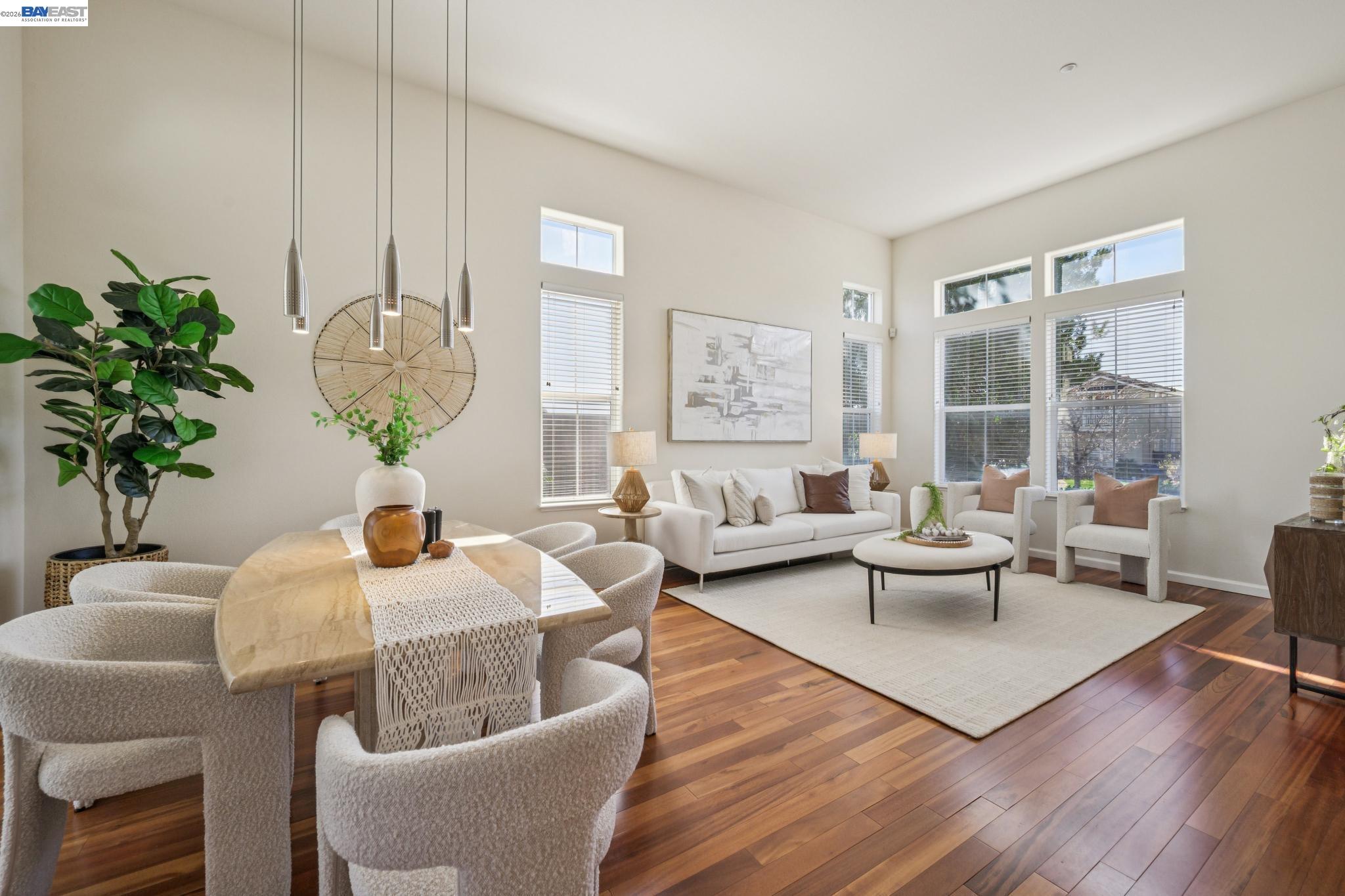 Detail Gallery Image 5 of 59 For 28862 Bay Heights Rd, Hayward,  CA 94542 - 5 Beds | 3 Baths