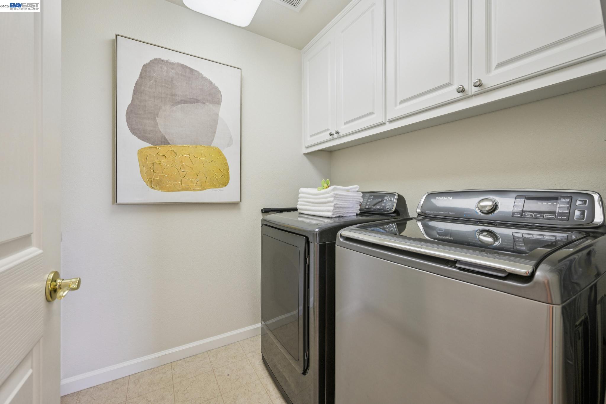 Detail Gallery Image 44 of 59 For 28862 Bay Heights Rd, Hayward,  CA 94542 - 5 Beds | 3 Baths