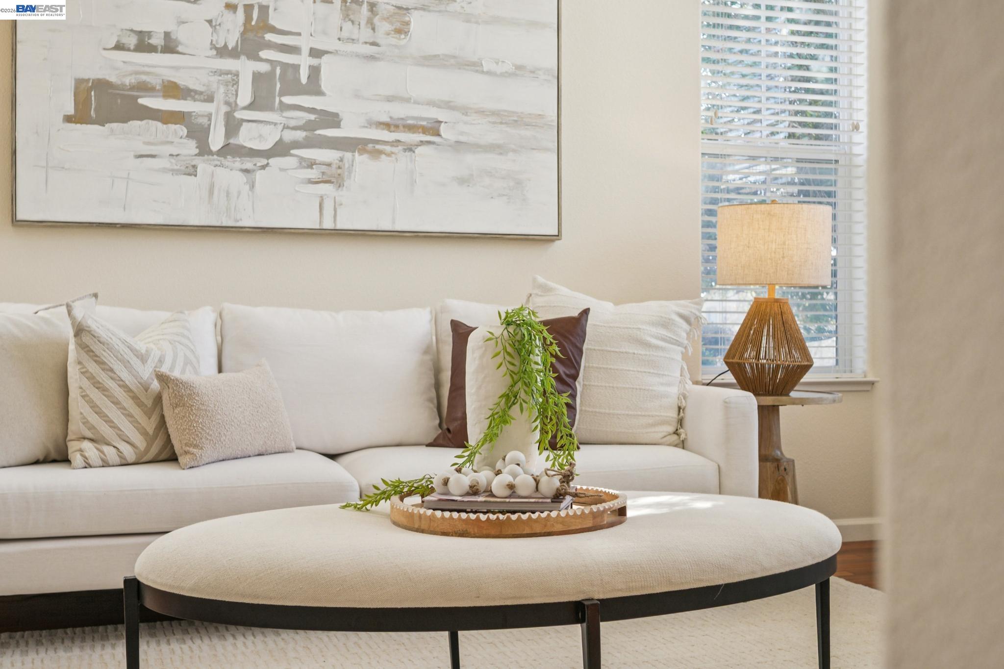 Detail Gallery Image 7 of 59 For 28862 Bay Heights Rd, Hayward,  CA 94542 - 5 Beds | 3 Baths