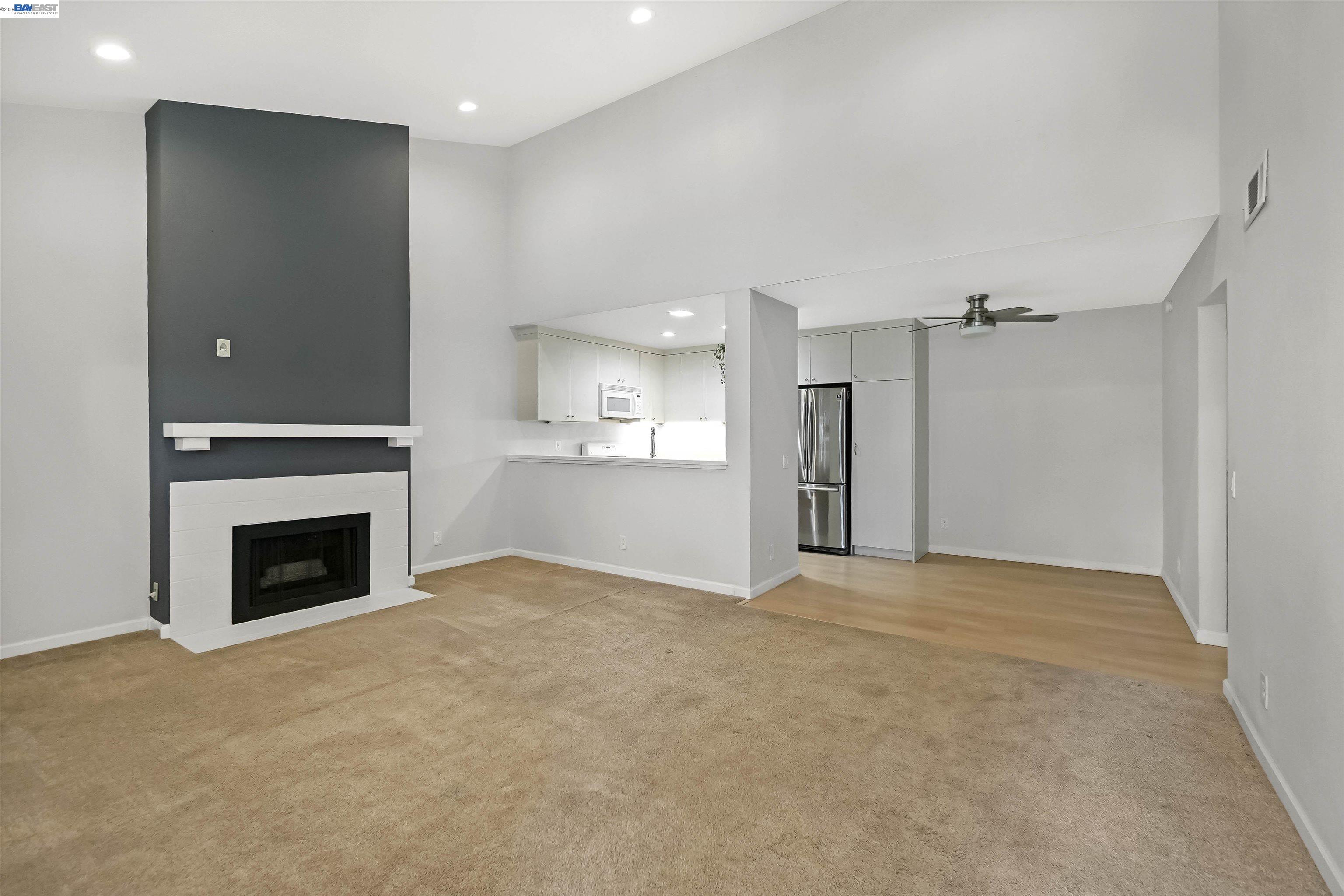 Photo #2: 41124850 Listing: Photo #2