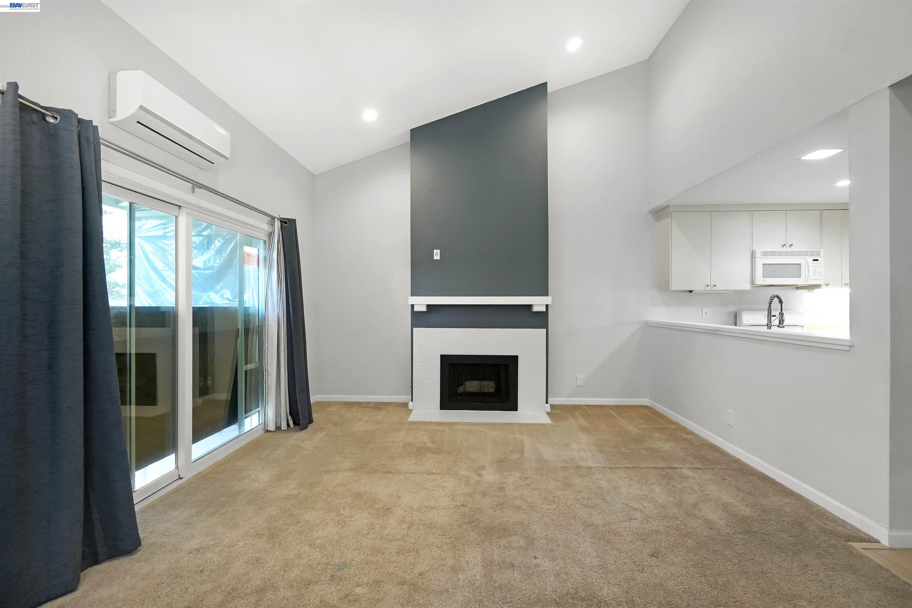 Photo #3: 41124850 Listing: Photo #3