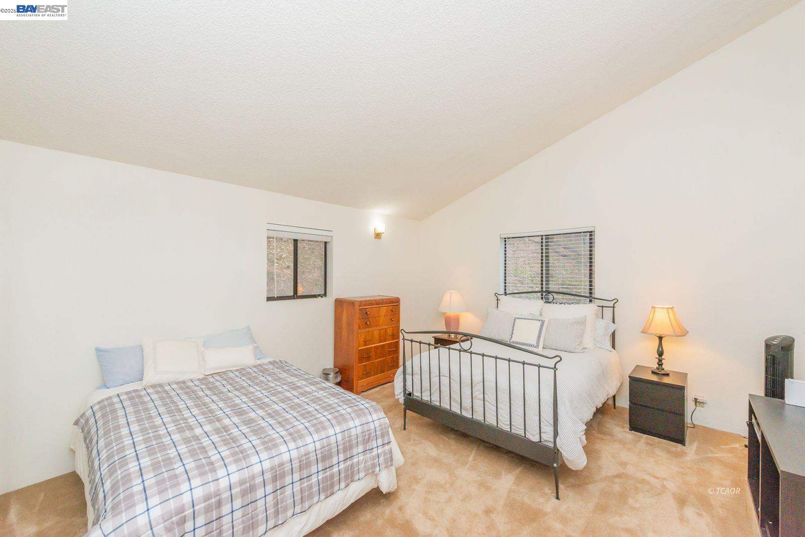 Detail Gallery Image 21 of 52 For 2393 Poker Bar Rd, Douglas City,  CA 96024 - 3 Beds | 2/1 Baths