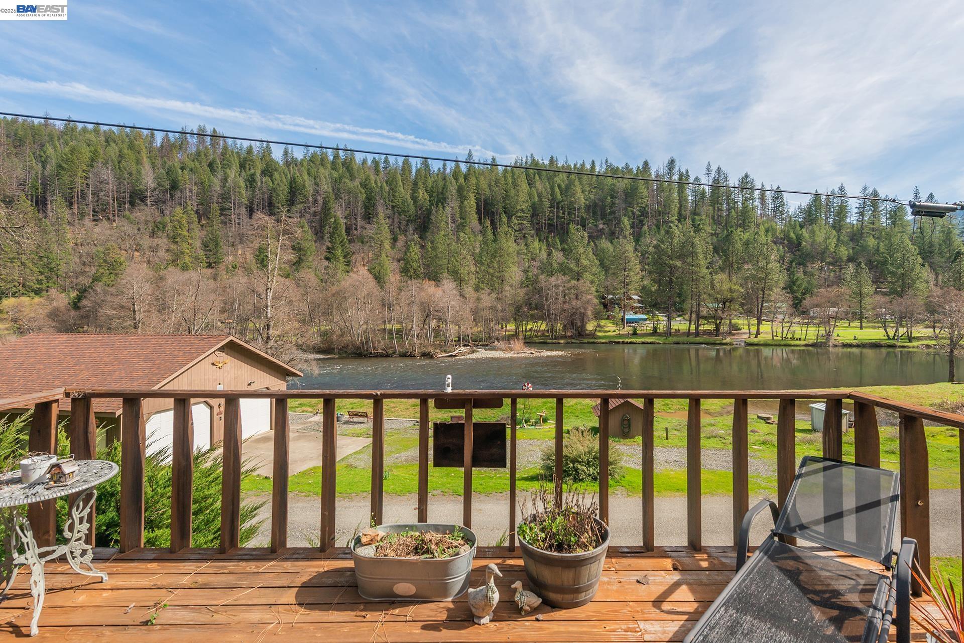 Detail Gallery Image 30 of 52 For 2393 Poker Bar Rd, Douglas City,  CA 96024 - 3 Beds | 2/1 Baths