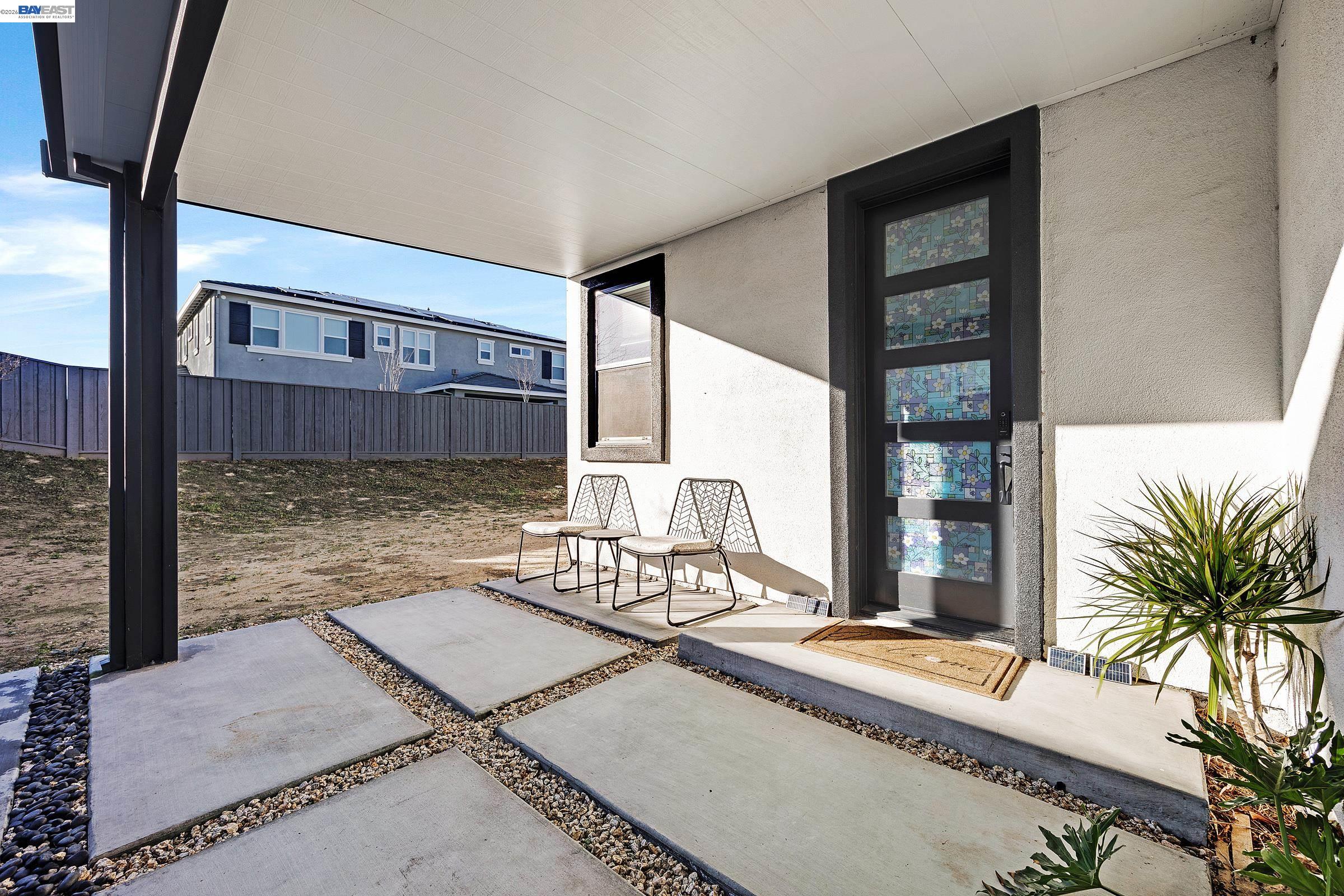 Detail Gallery Image 15 of 60 For 259 Eagle Nest Dr, Oakley,  CA 94561 - 5 Beds | 4/1 Baths