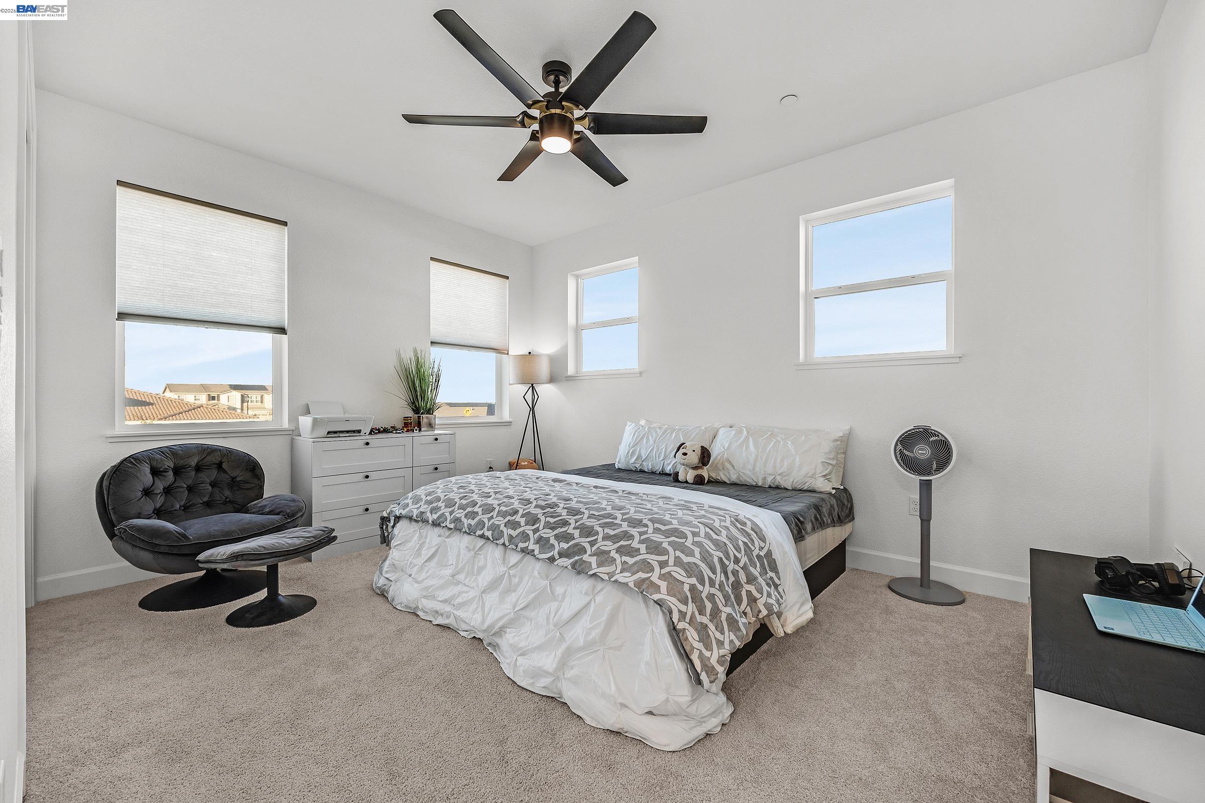 Detail Gallery Image 21 of 60 For 259 Eagle Nest Dr, Oakley,  CA 94561 - 5 Beds | 4/1 Baths