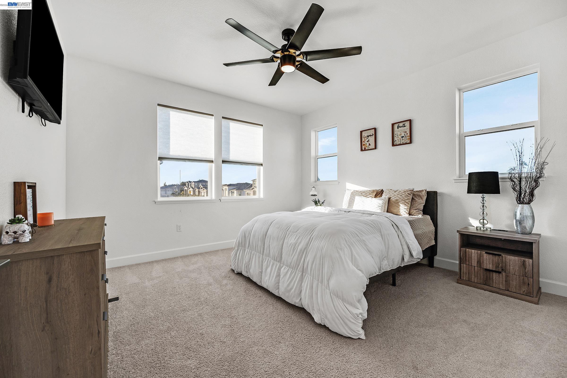 Detail Gallery Image 24 of 60 For 259 Eagle Nest Dr, Oakley,  CA 94561 - 5 Beds | 4/1 Baths