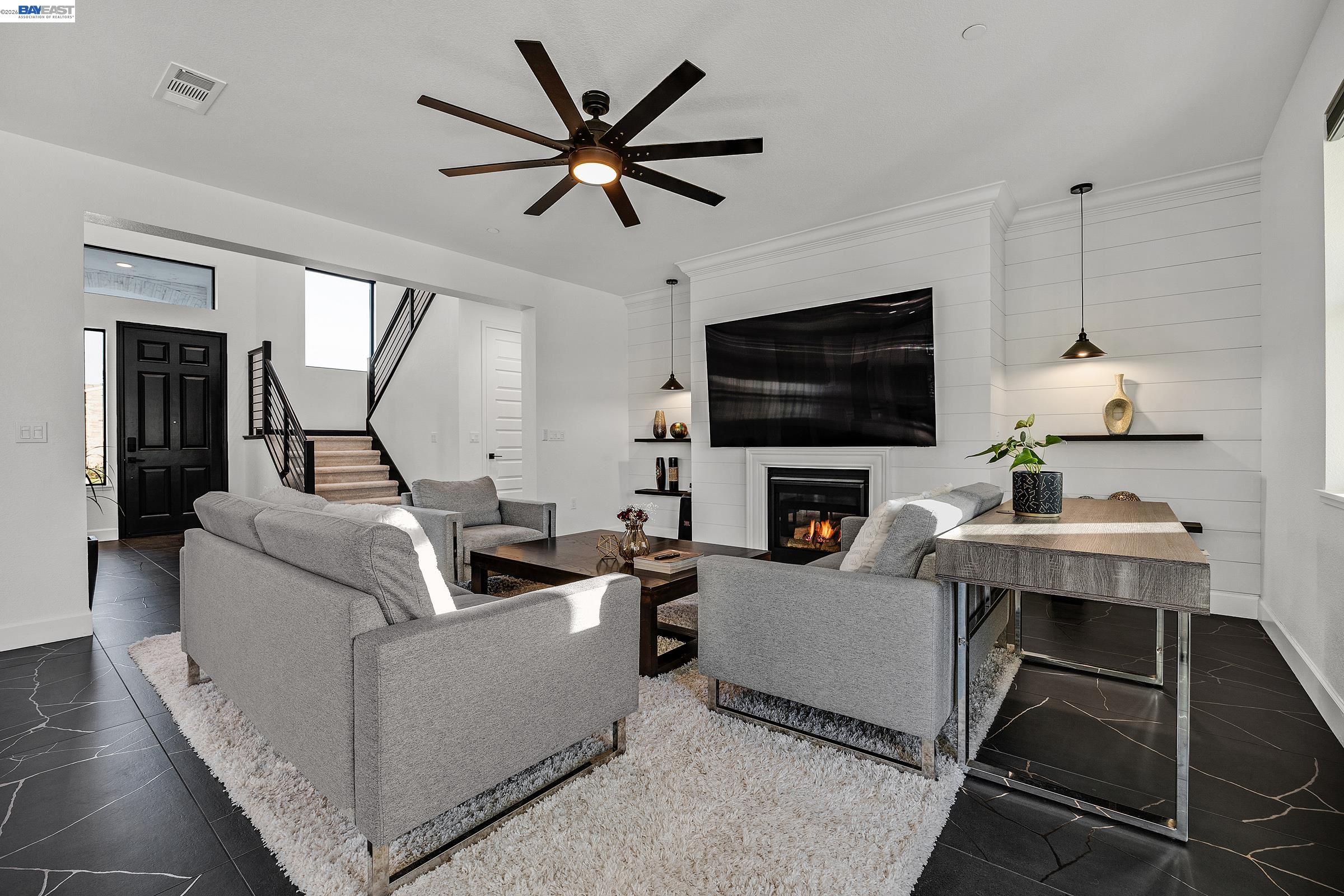 Detail Gallery Image 8 of 60 For 259 Eagle Nest Dr, Oakley,  CA 94561 - 5 Beds | 4/1 Baths