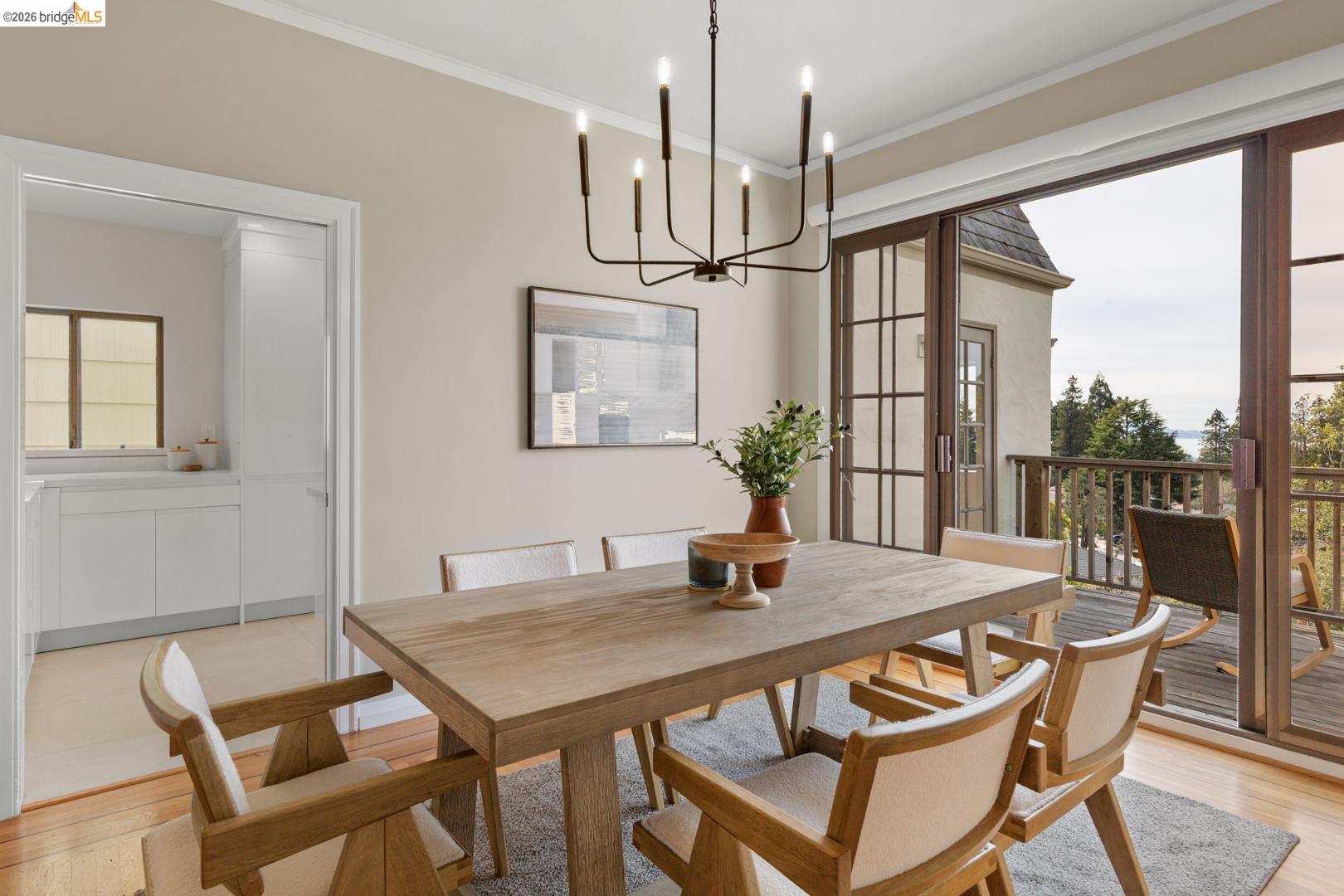 Detail Gallery Image 15 of 30 For 22 Windsor Ave, Kensington,  CA 94708 - 3 Beds | 2 Baths