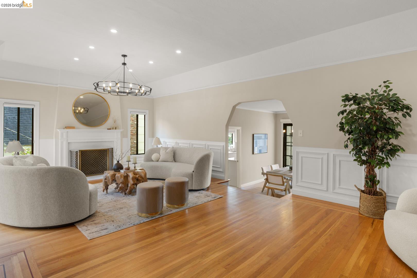 Detail Gallery Image 5 of 30 For 22 Windsor Ave, Kensington,  CA 94708 - 3 Beds | 2 Baths