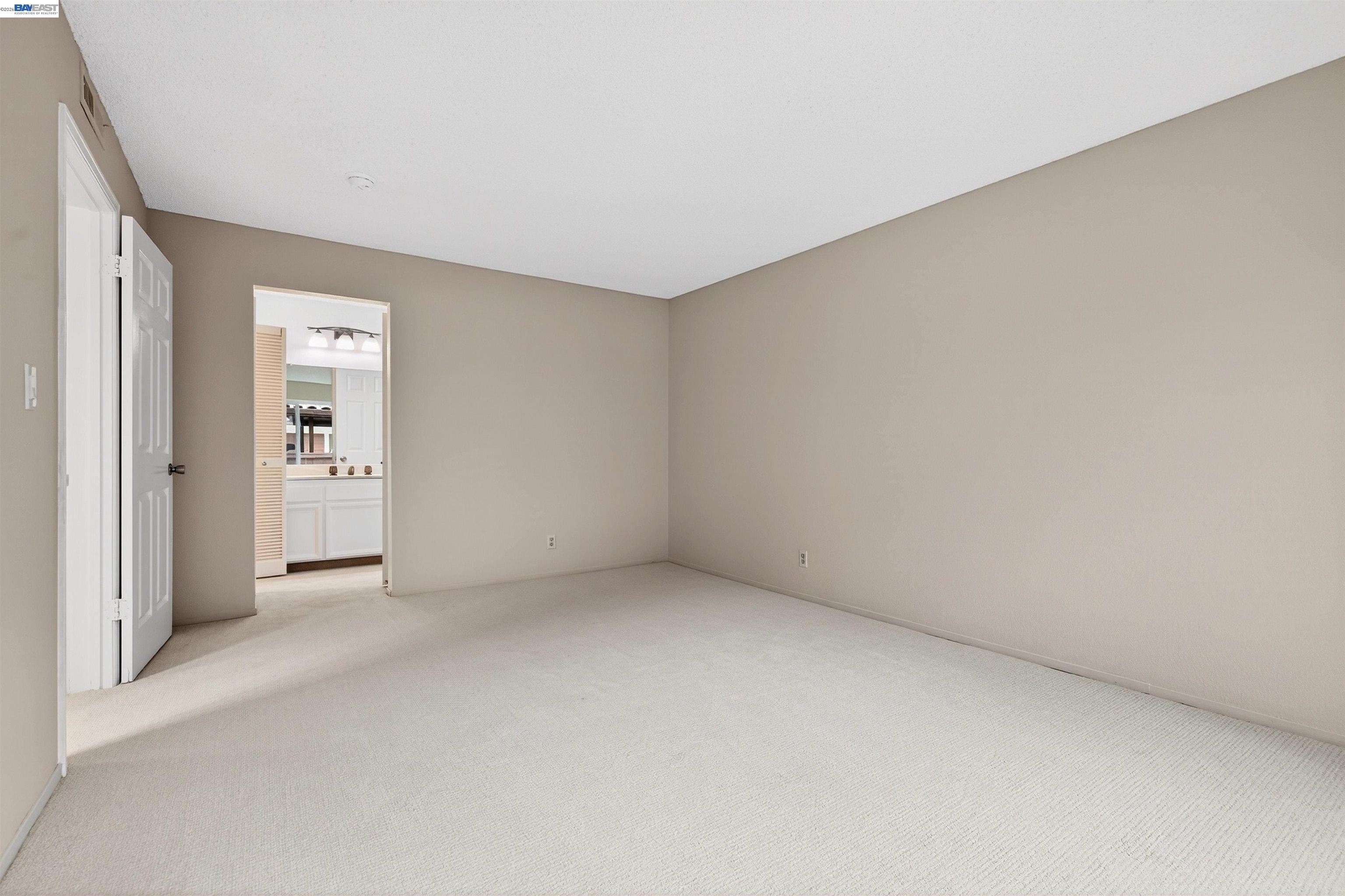 Photo #6: 41124858 Listing: Photo #6