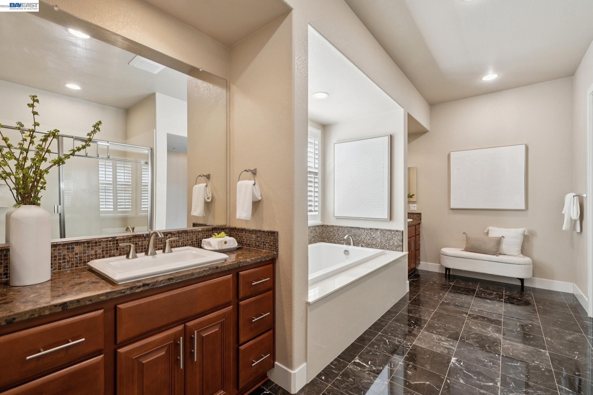 Detail Gallery Image 26 of 60 For 73 Stonebrae Rd, Hayward,  CA 94542 - 4 Beds | 4/1 Baths