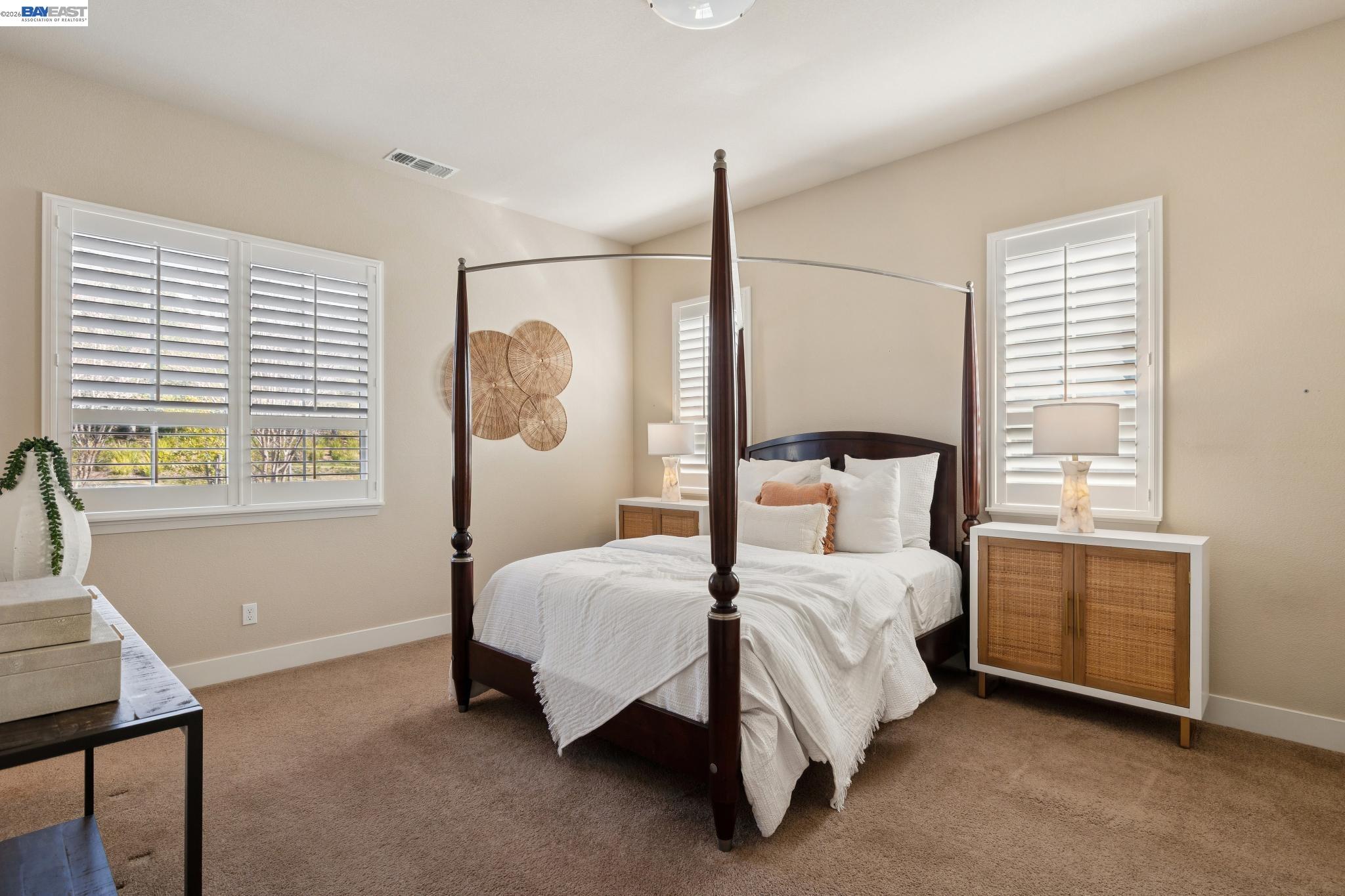 Detail Gallery Image 28 of 60 For 73 Stonebrae Rd, Hayward,  CA 94542 - 4 Beds | 4/1 Baths