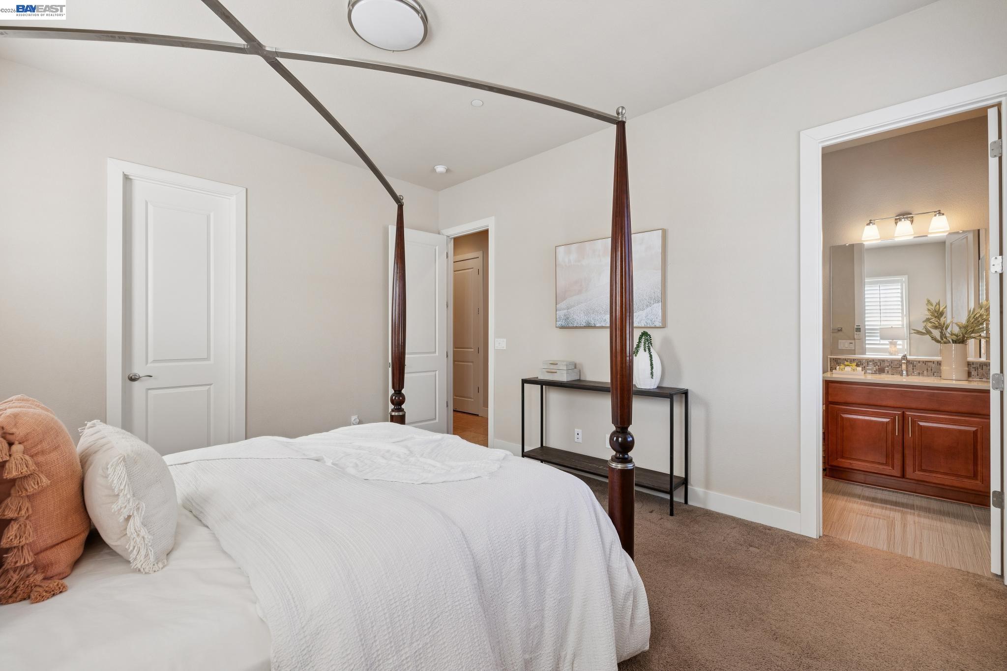 Detail Gallery Image 29 of 60 For 73 Stonebrae Rd, Hayward,  CA 94542 - 4 Beds | 4/1 Baths