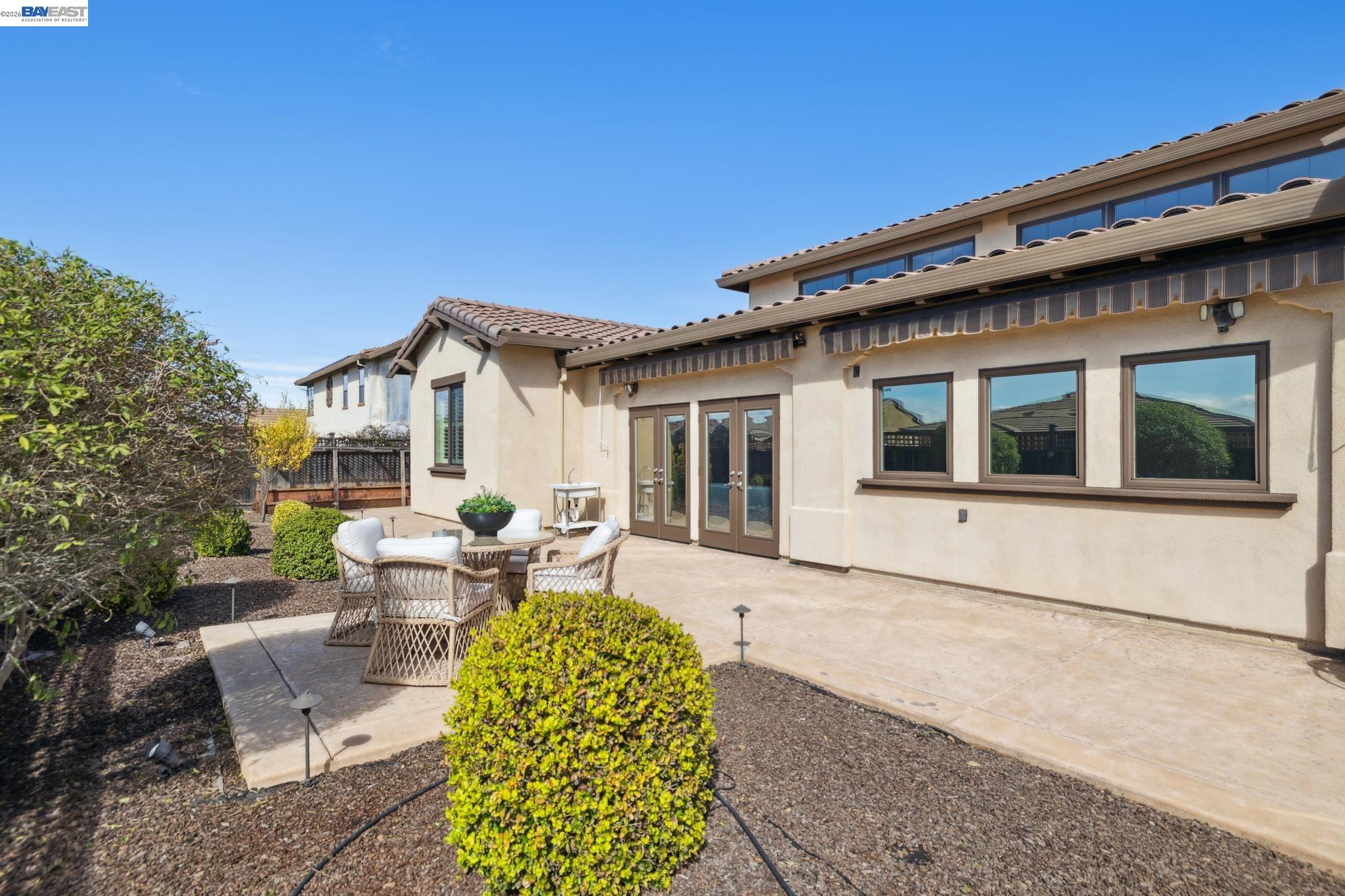 Detail Gallery Image 48 of 60 For 73 Stonebrae Rd, Hayward,  CA 94542 - 4 Beds | 4/1 Baths