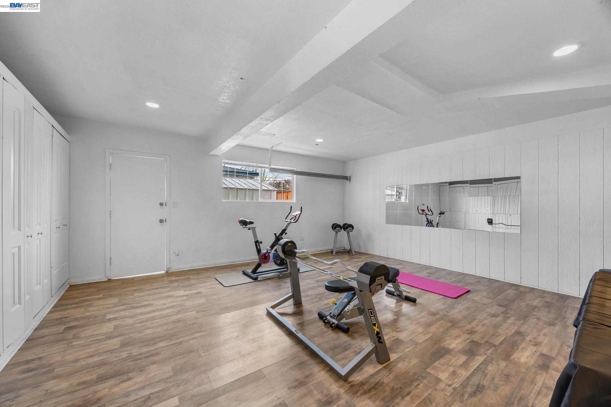 Detail Gallery Image 14 of 33 For 6435 Normandy Drive, Newark,  CA 94560 - 4 Beds | 3 Baths