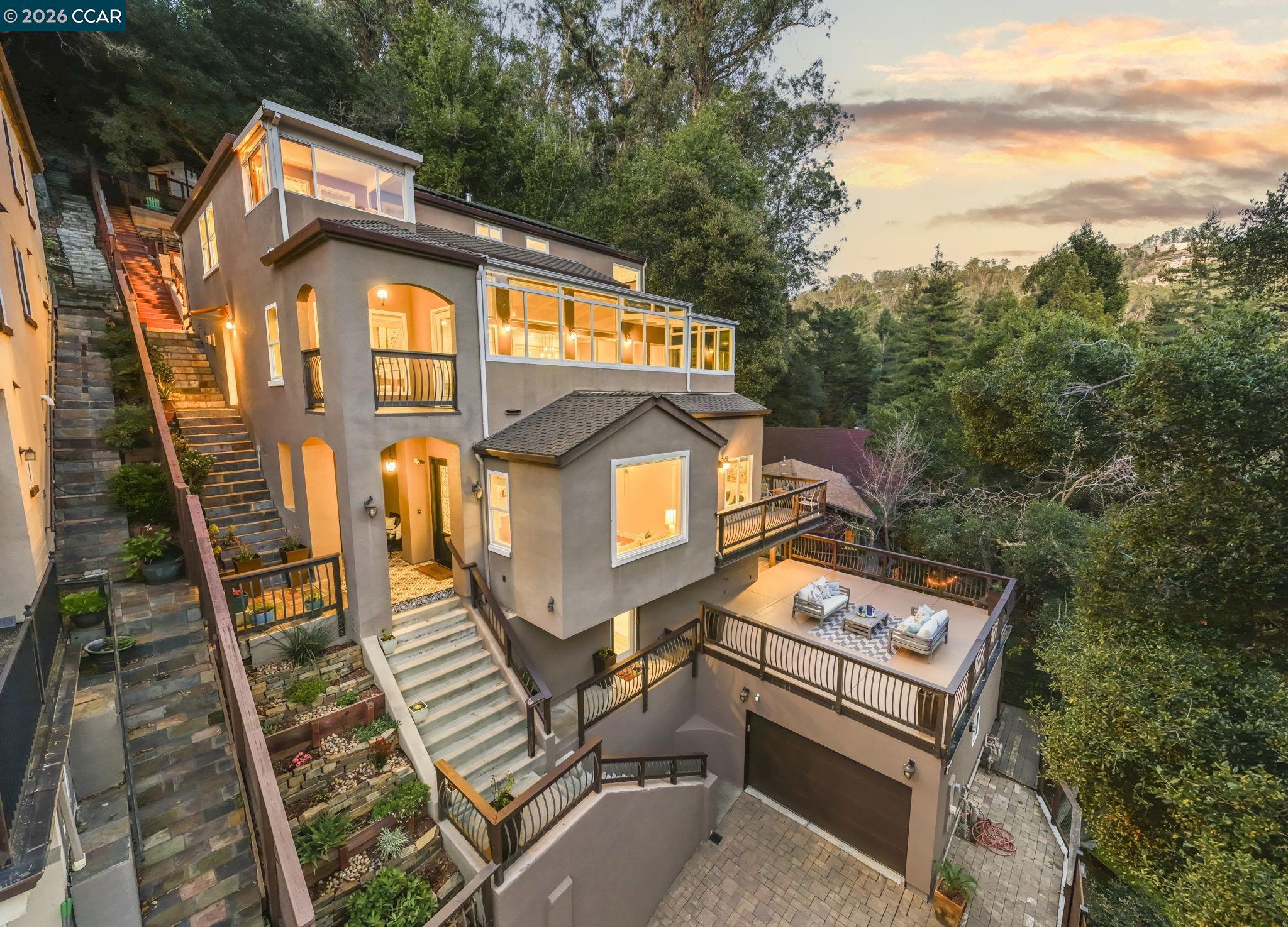 Front Image Thumbnail for CC41124863