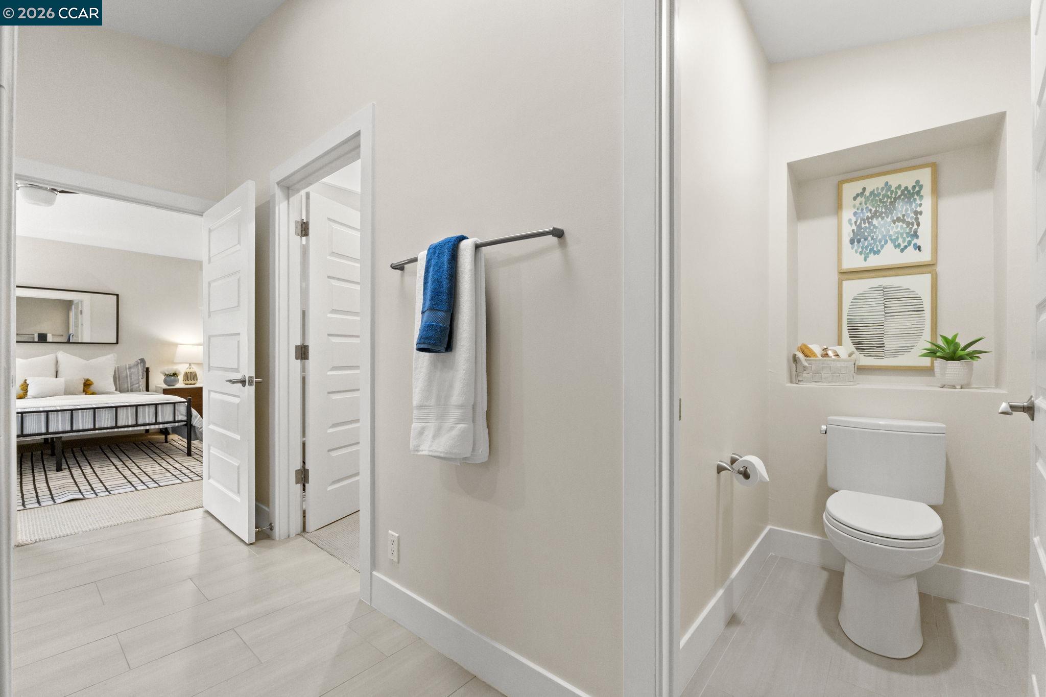 Detail Gallery Image 33 of 58 For 6165 Doncaster Pl, Oakland,  CA 94611 - 4 Beds | 3/1 Baths