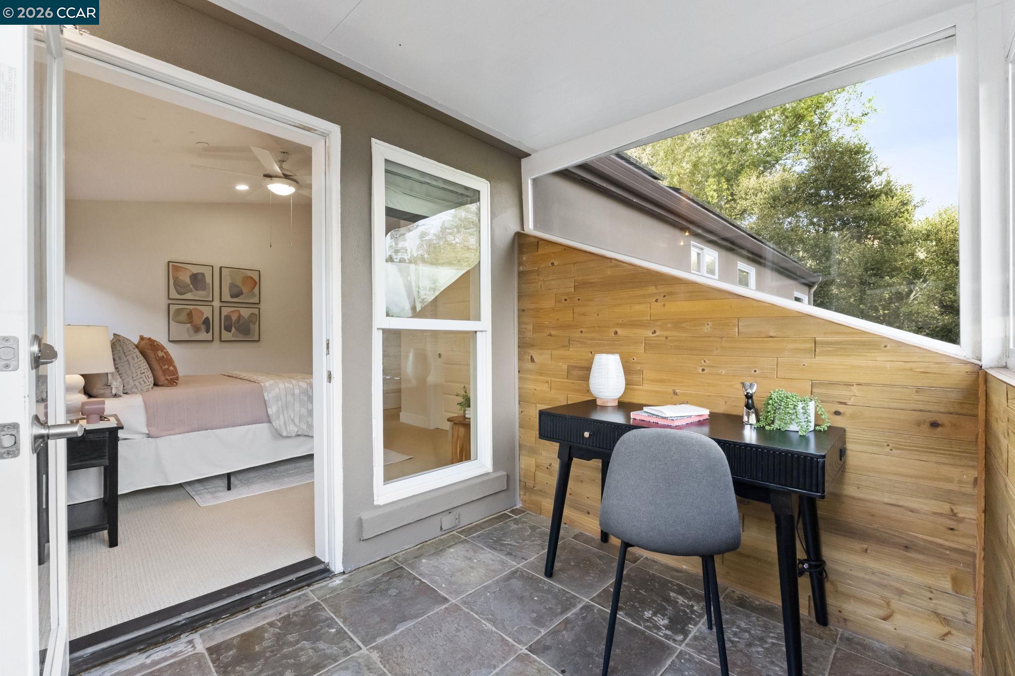 Detail Gallery Image 37 of 58 For 6165 Doncaster Pl, Oakland,  CA 94611 - 4 Beds | 3/1 Baths