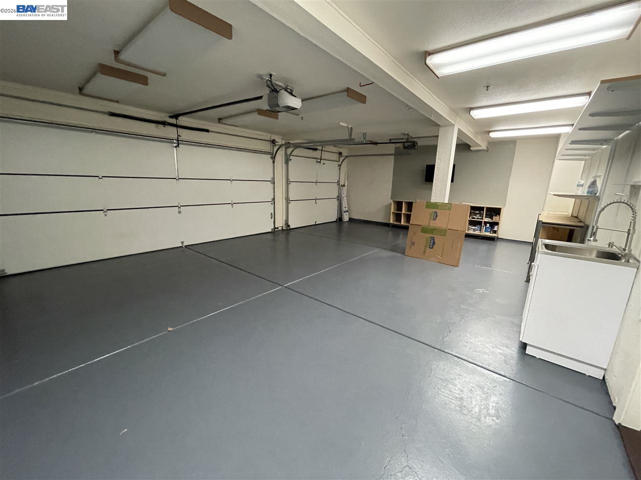 Detail Gallery Image 18 of 40 For 1393 Arrowhead Ave, Livermore,  CA 94551 - 6 Beds | 3 Baths