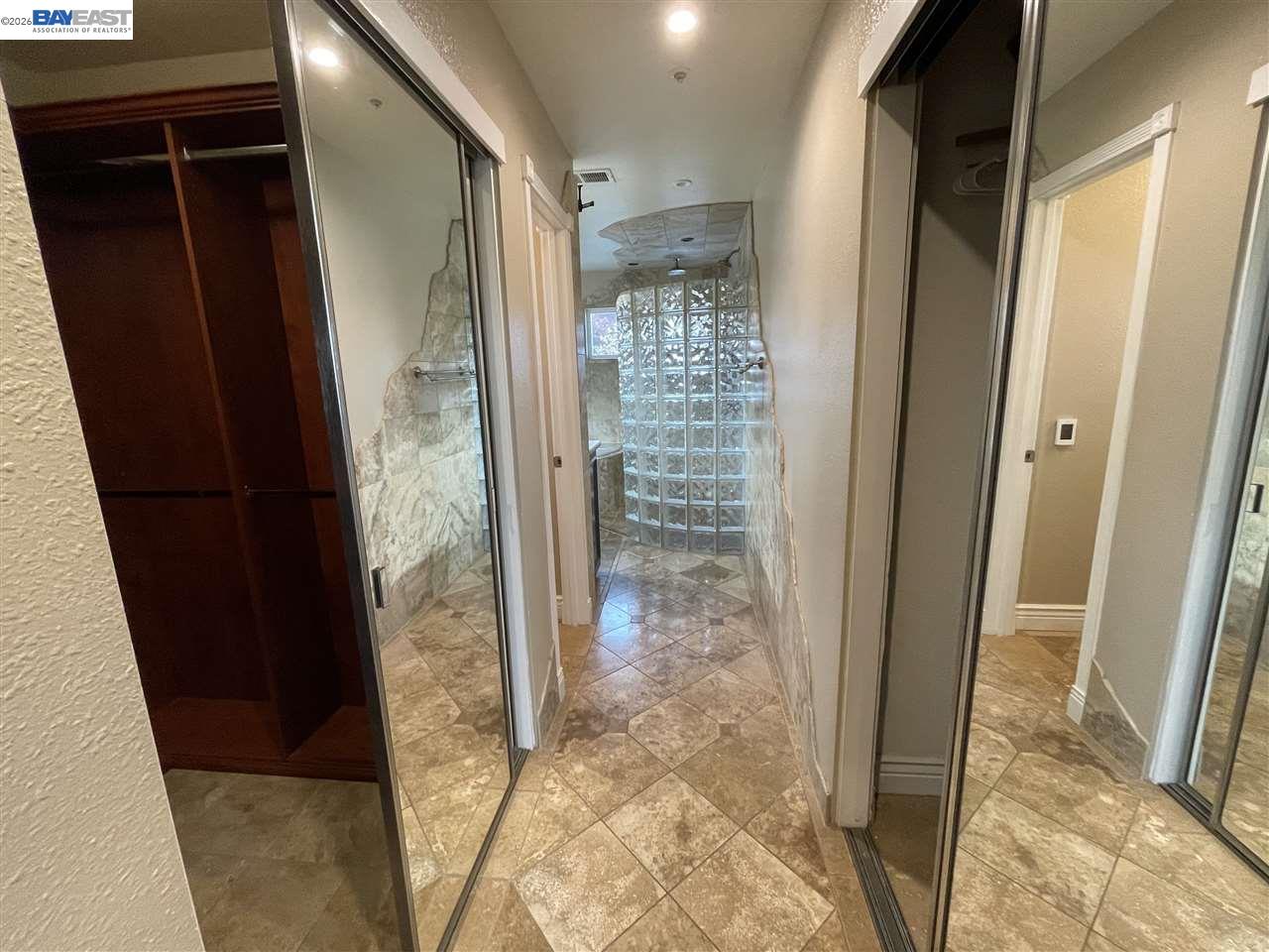 Detail Gallery Image 26 of 40 For 1393 Arrowhead Ave, Livermore,  CA 94551 - 6 Beds | 3 Baths