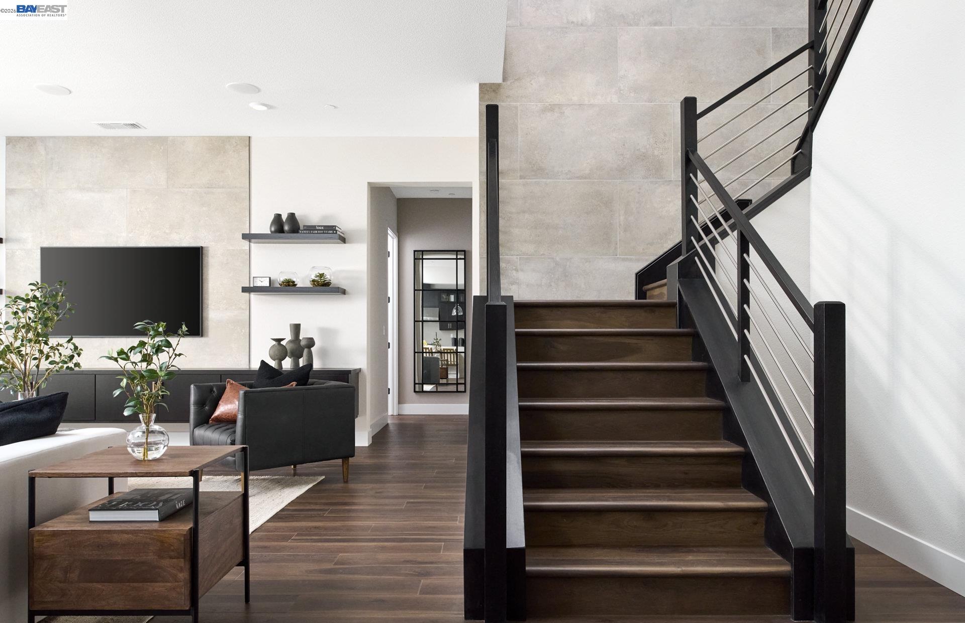 Detail Gallery Image 6 of 14 For 18732 Back Bay Drive, Lathrop,  CA 95330 - 5 Beds | 5/1 Baths